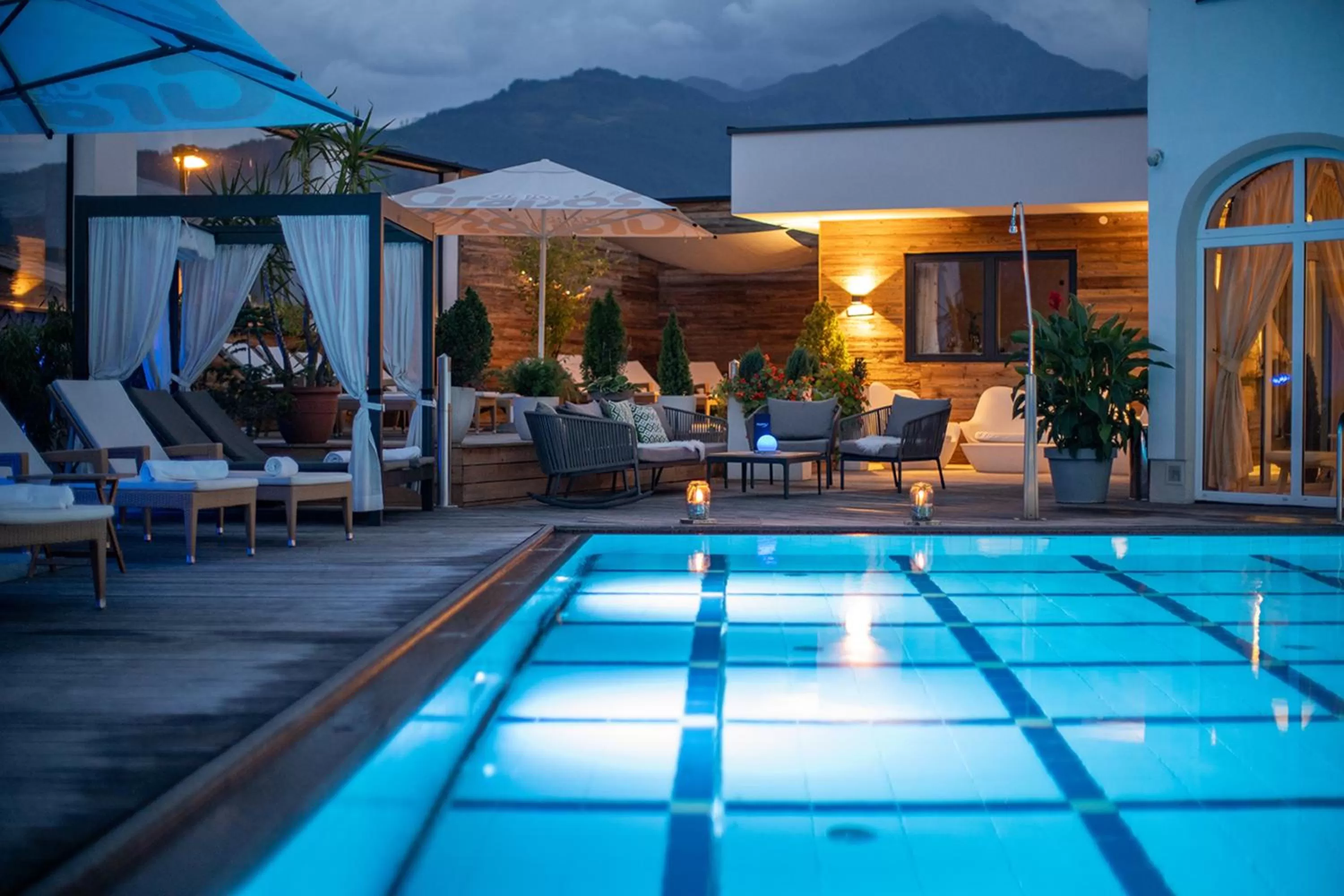 Swimming pool in Superior Sport und Familienresort Alpenblick