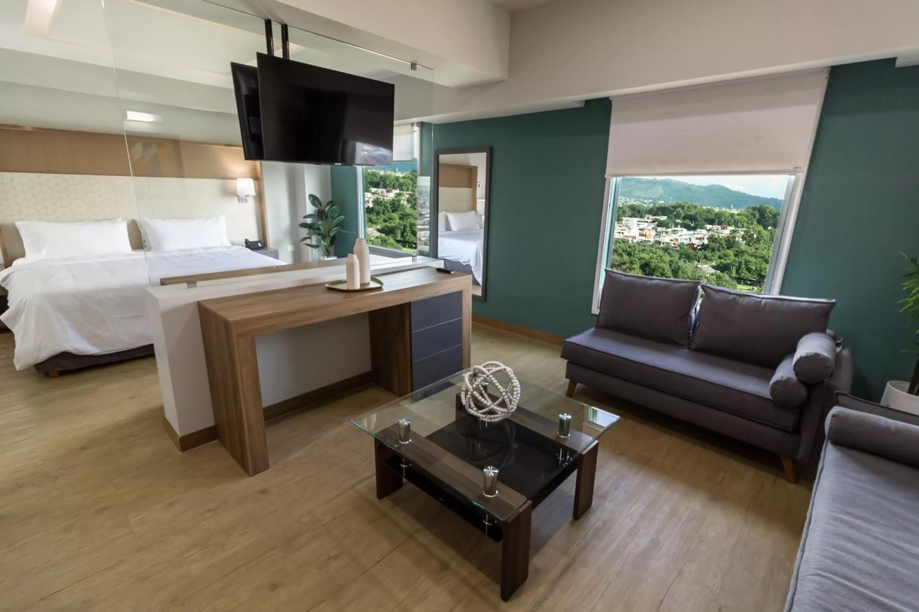 Living room, Bed in Holiday Inn Uruapan by IHG