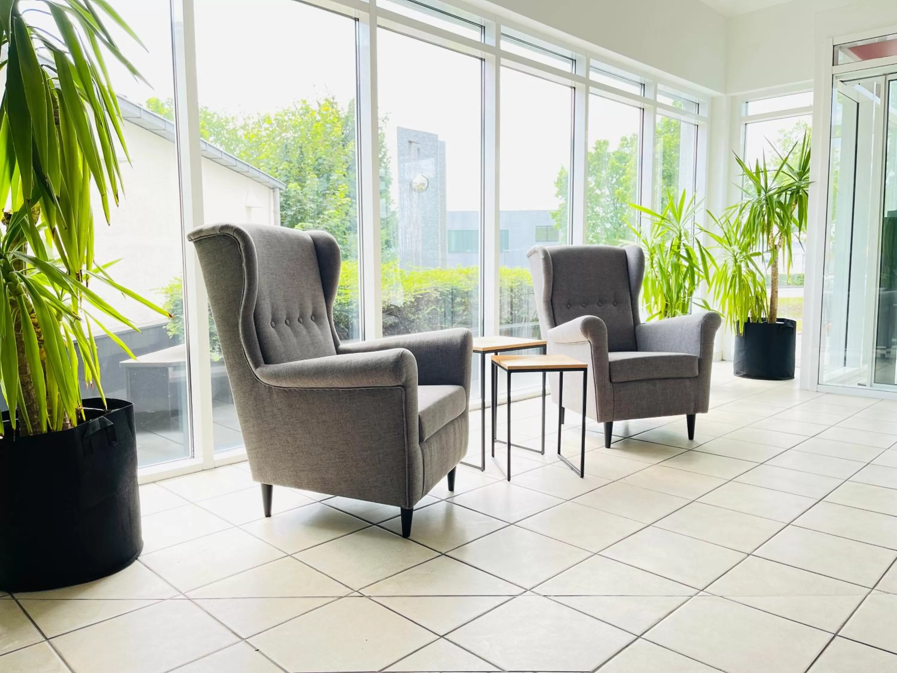 Lobby or reception in Maifeld Sport- und Tagungshotel