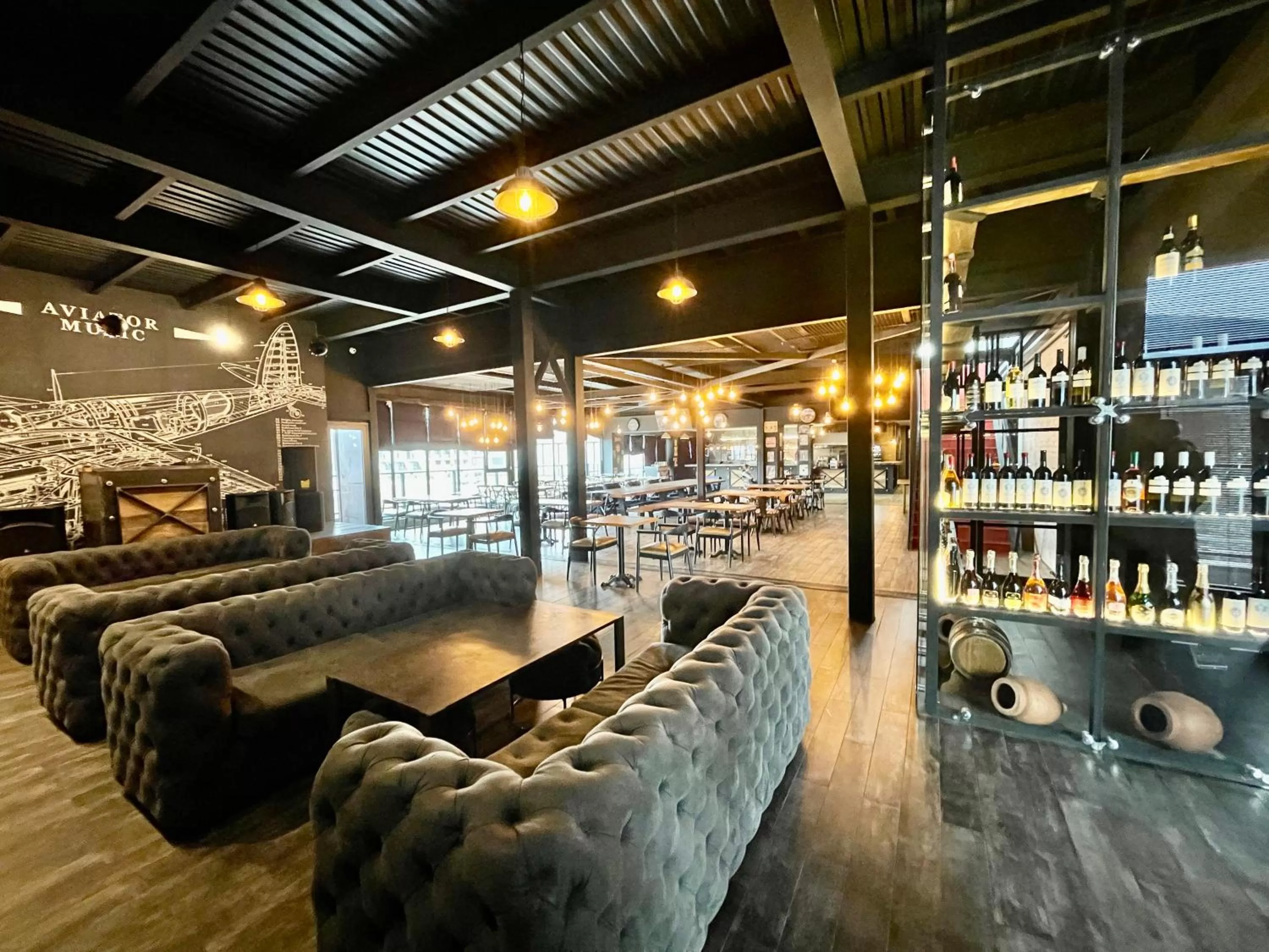 Lounge or bar in Gudauri Loft Hotel