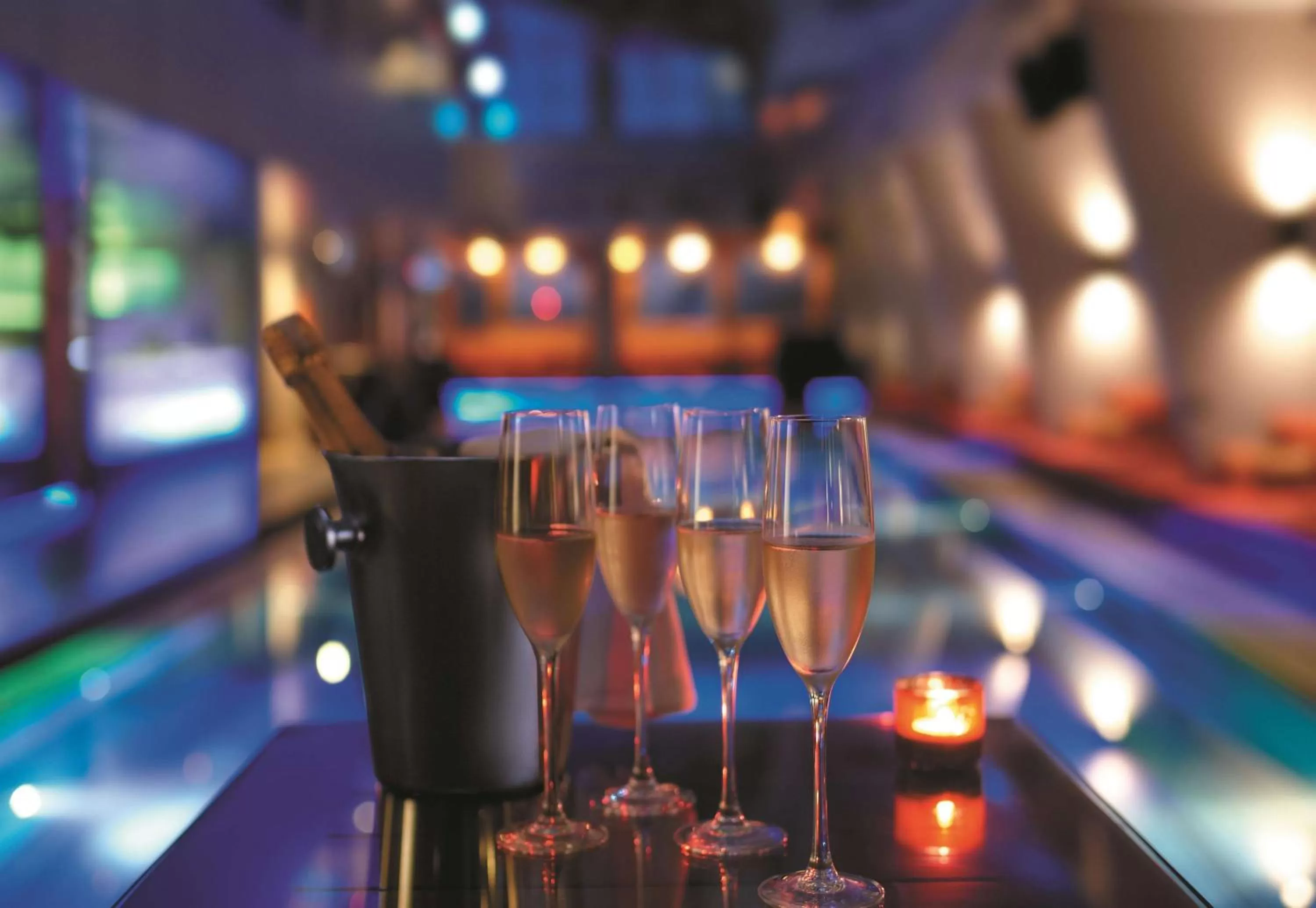 Lounge or bar in Traders Hotel, Kuala Lumpur