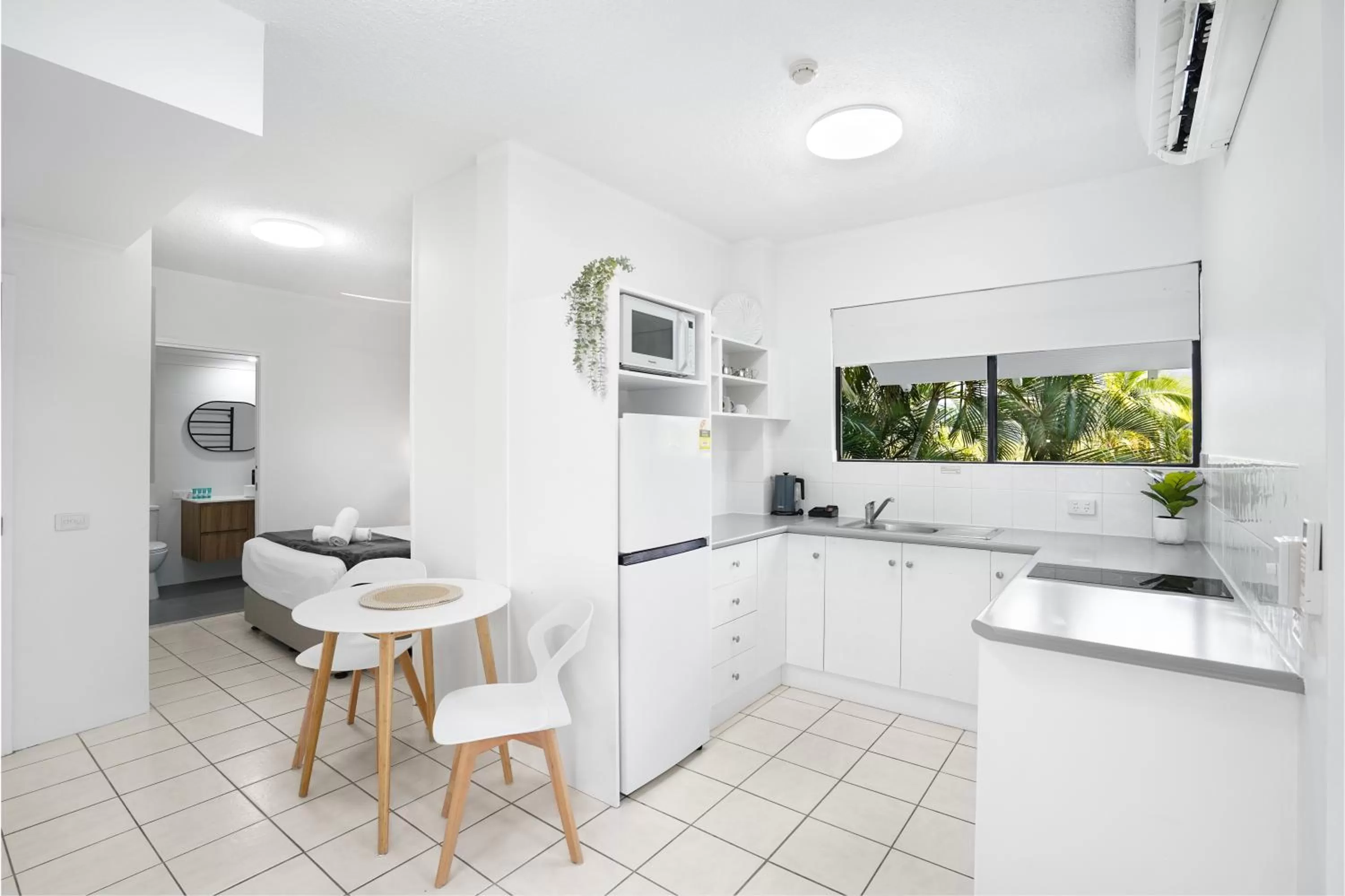 Kitchen or kitchenette in Amaroo At Trinity