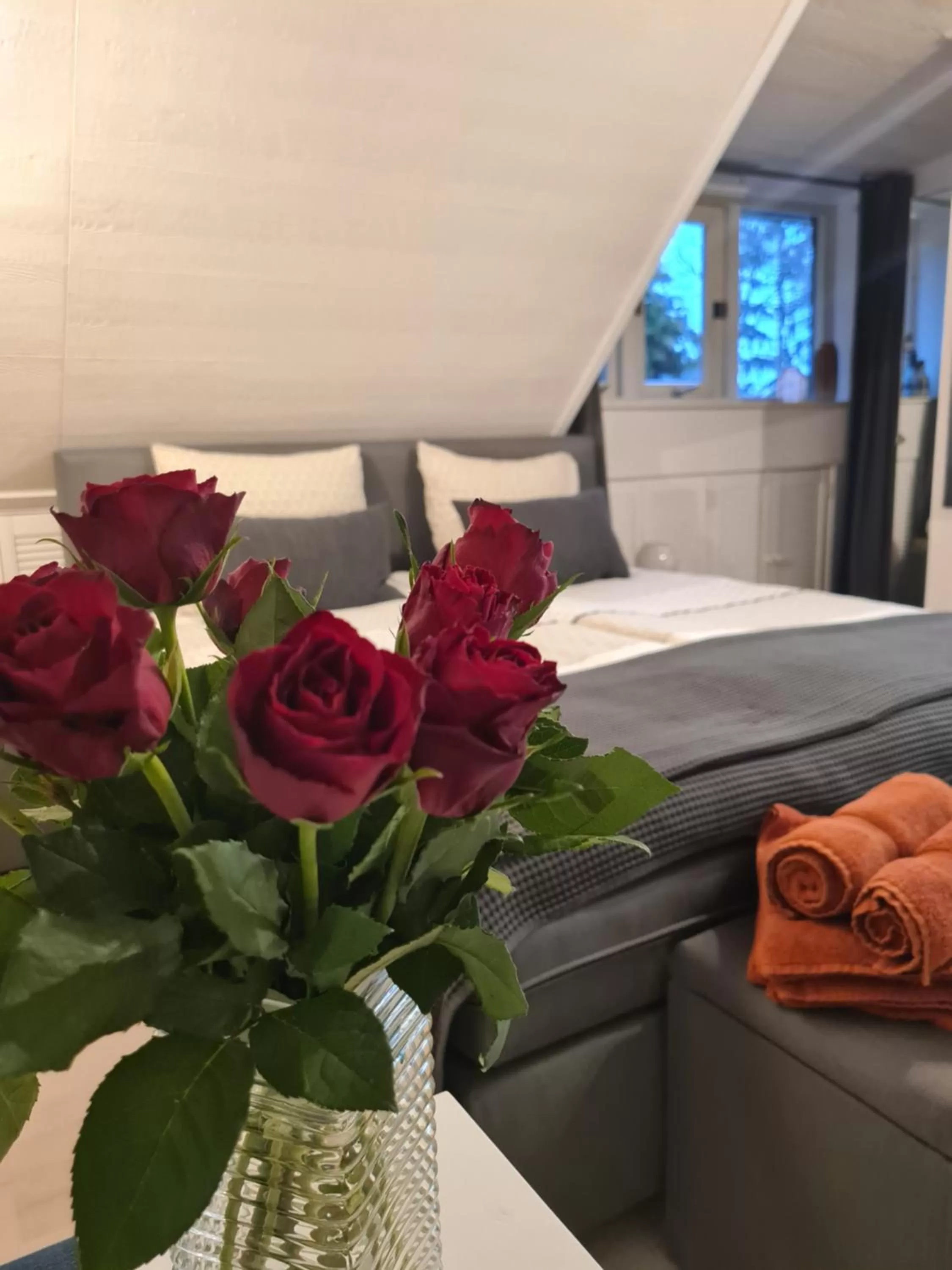 Bed in B&B De Loenense Bossen