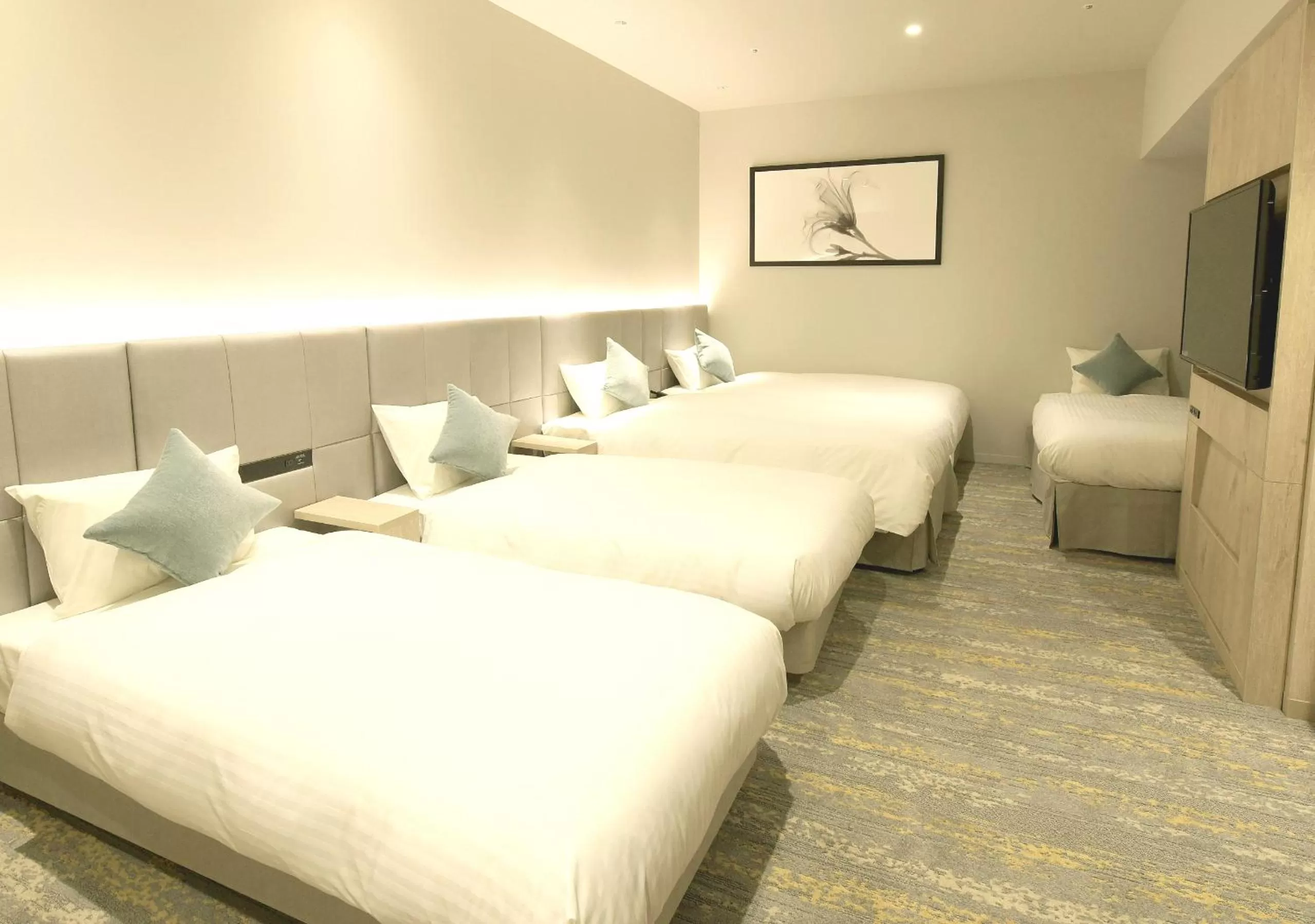 Bed in Oriental Hotel Fukuoka Hakata Station