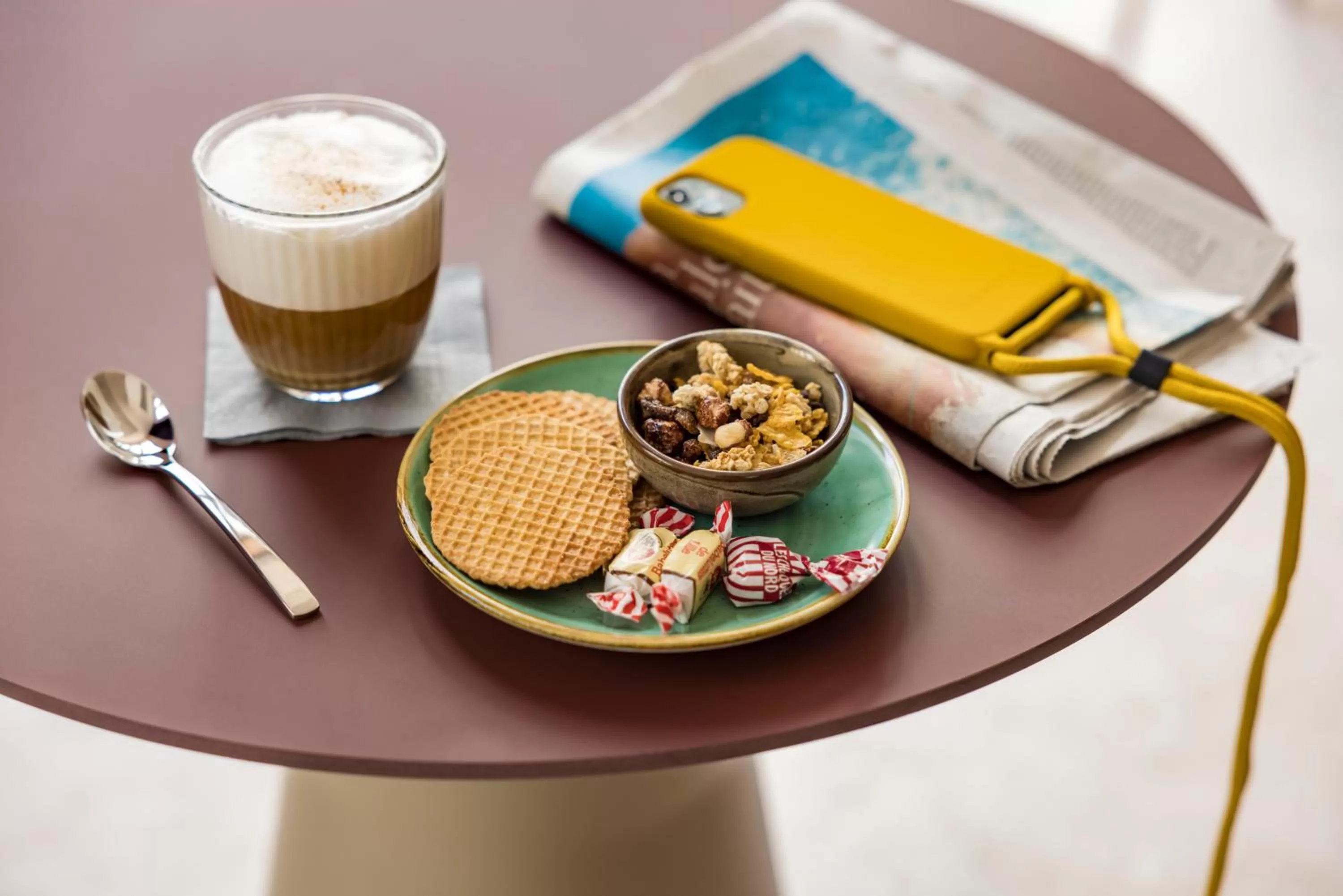 Lounge or bar in OKKO Hotels Lille Centre