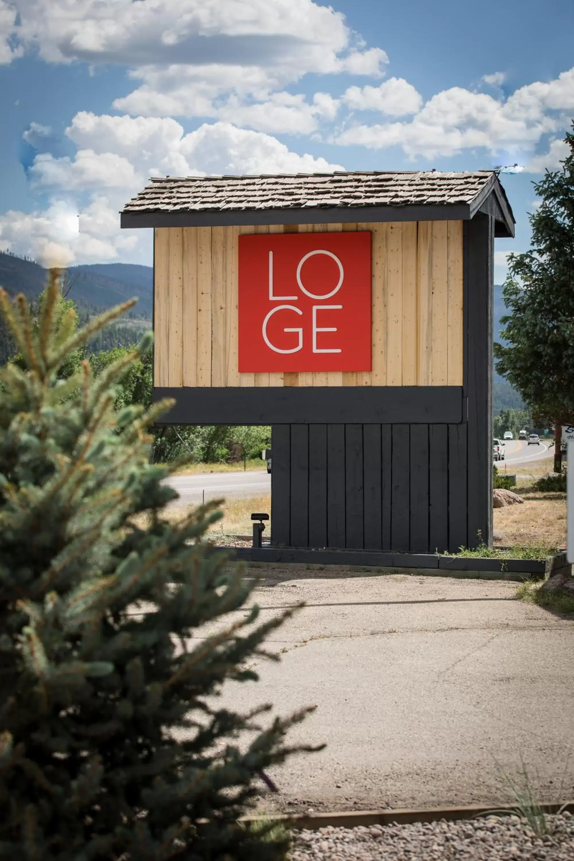 LOGE Wolf Creek LOGE Wolf Creek