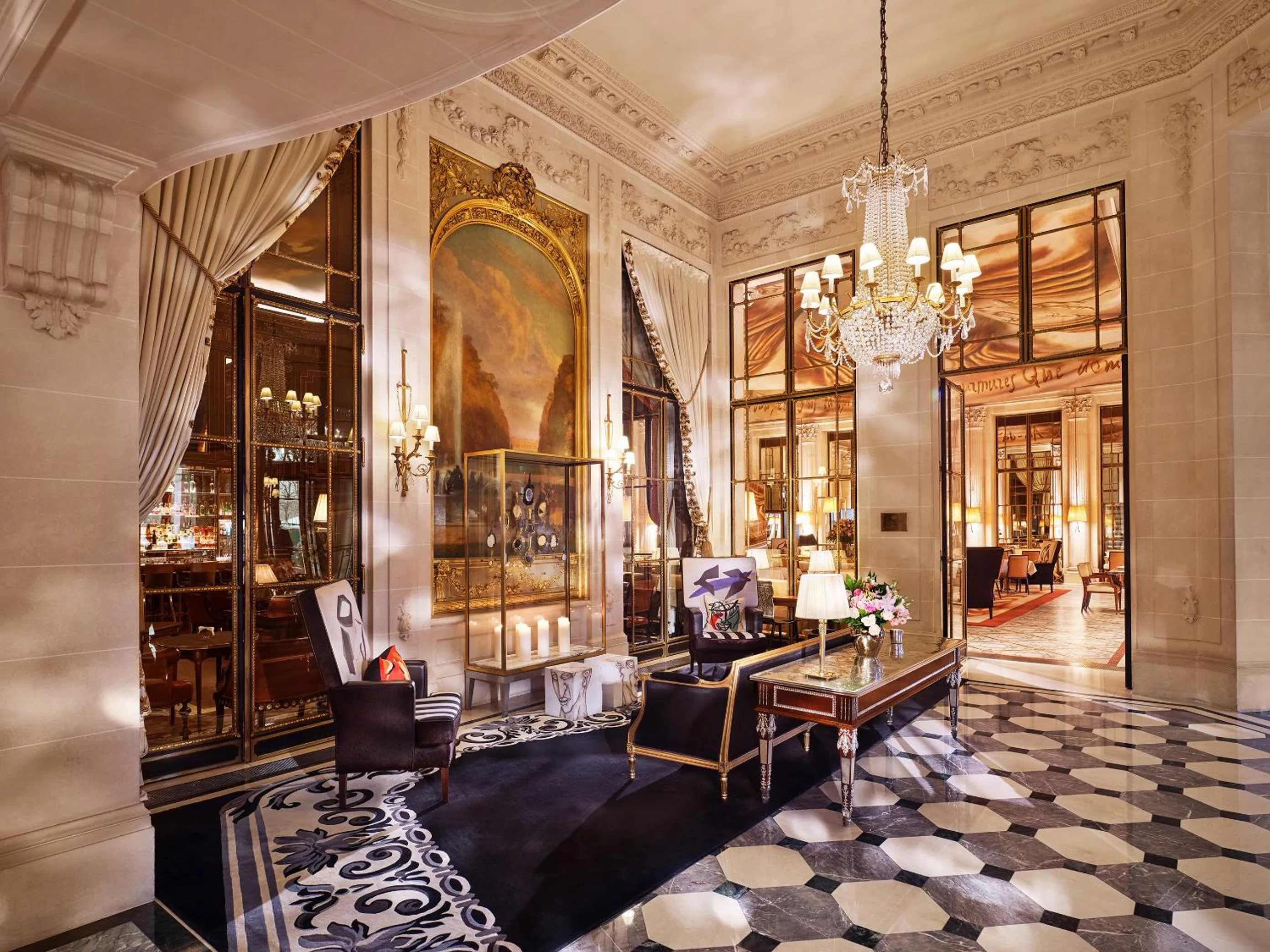 Lobby or reception in Le Meurice – Dorchester Collection