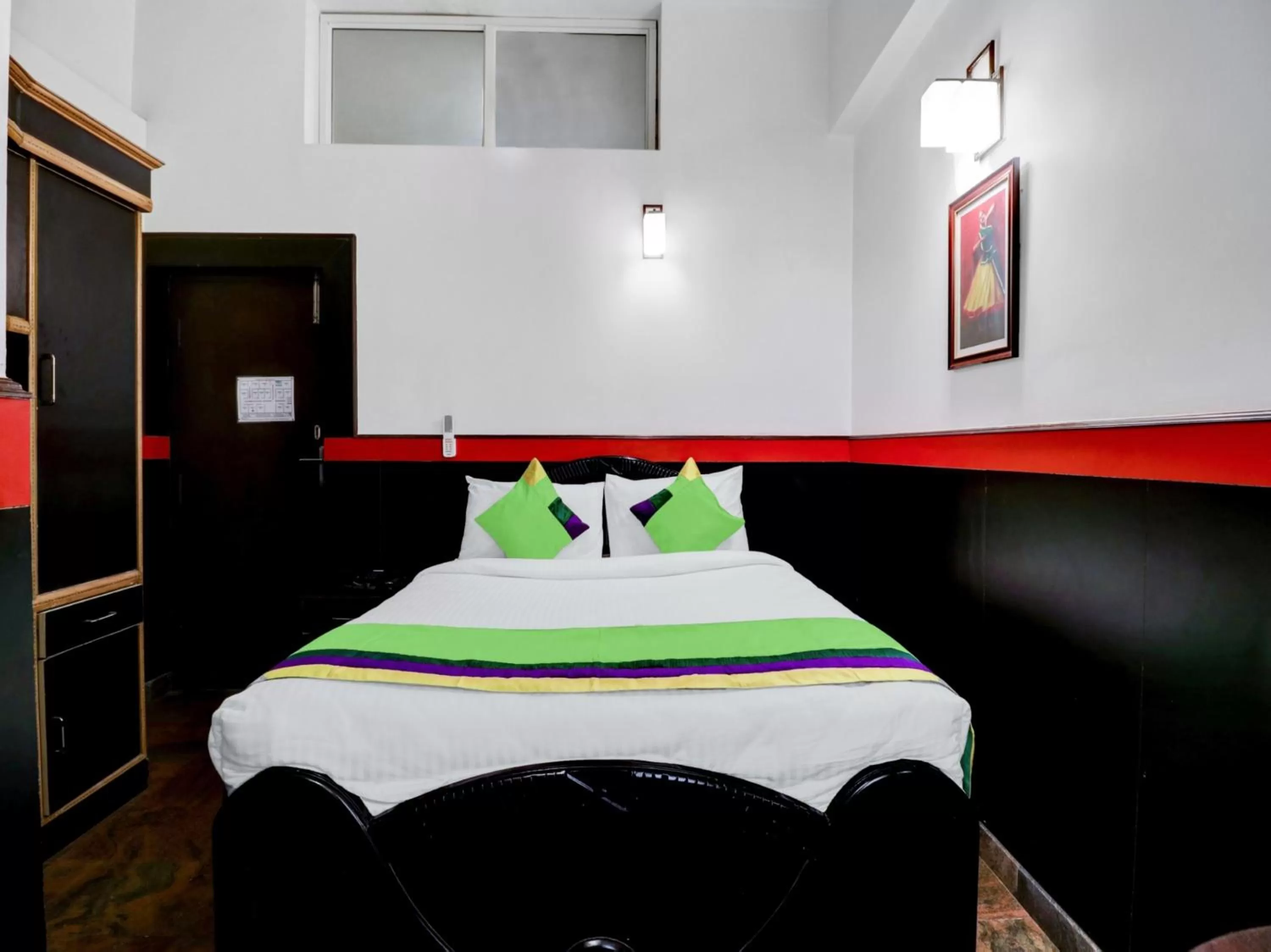 Bed in Treebo Benaka Residency