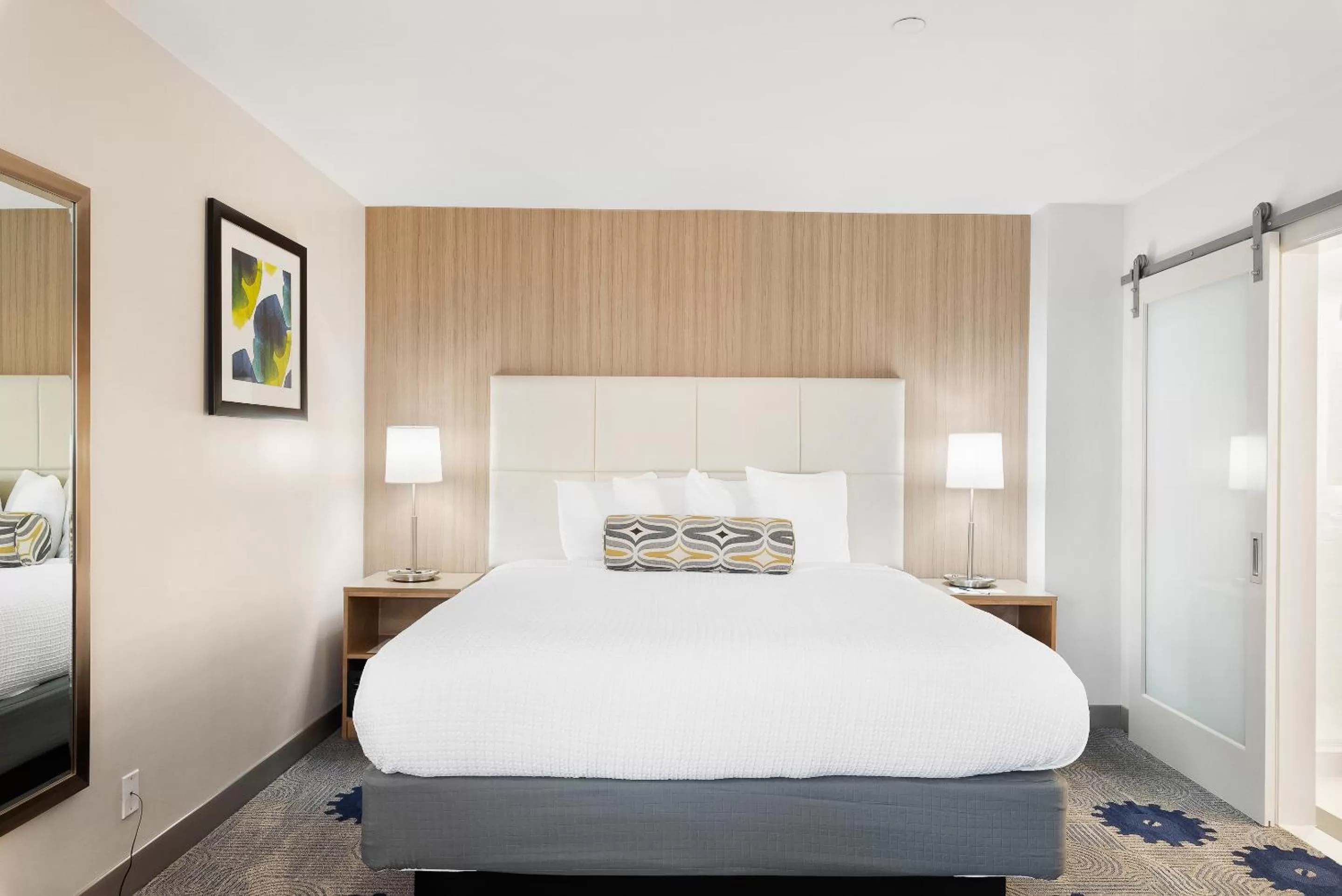 Bed in Best Western Red Coach Inn