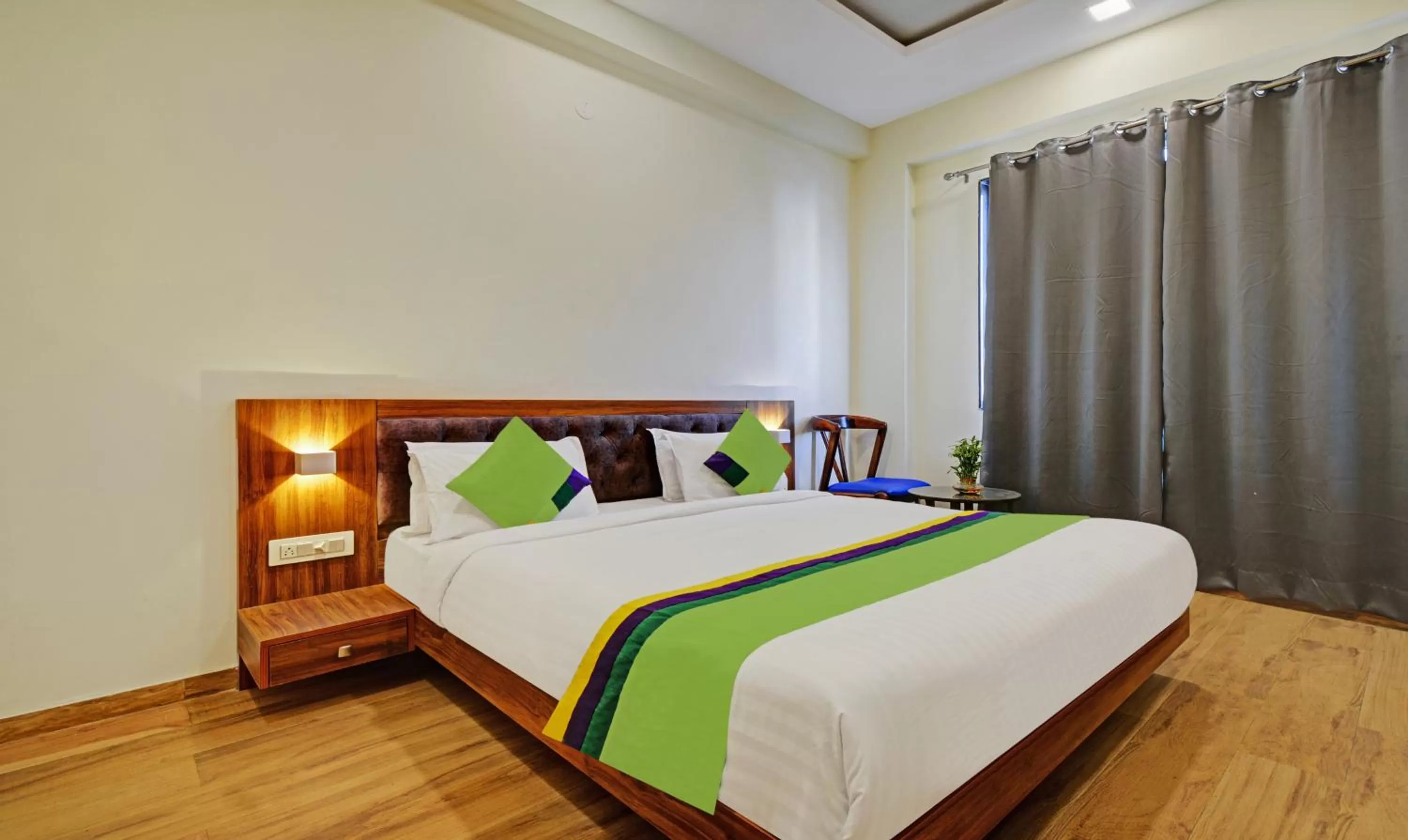 Photo of the whole room, Bed in Tripli Hotels Le Shelton