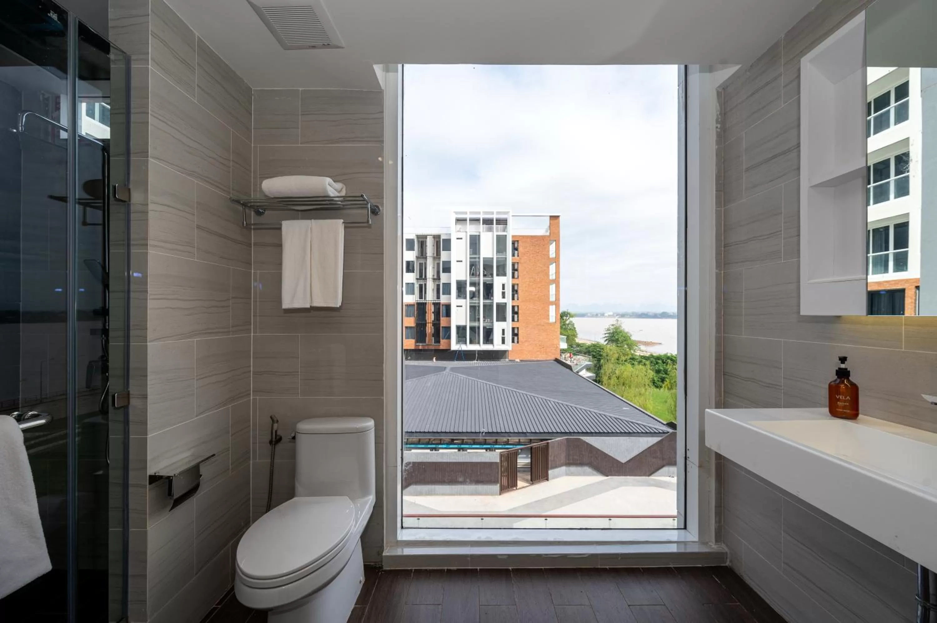 Toilet in VELA Dhi Nakhon Phanom