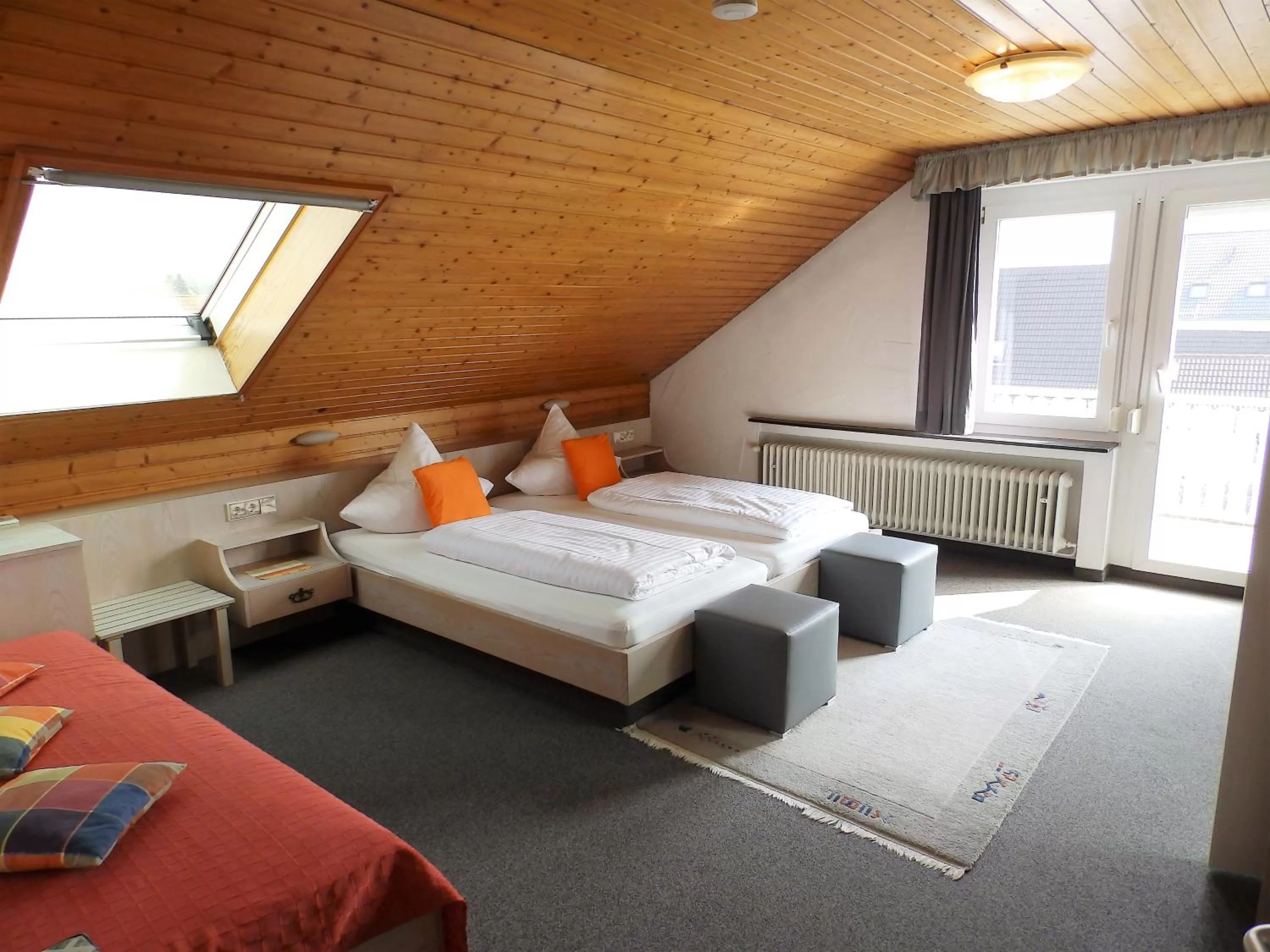 Photo of the whole room, Bed in H41 Inn Hotel Garni Freiburg
