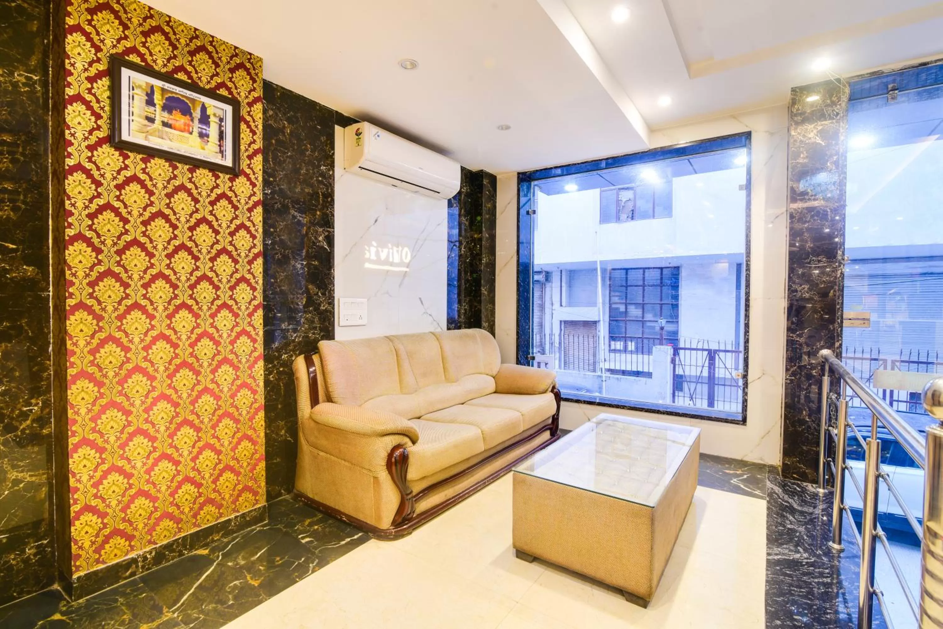 Lobby or reception in Olivia Hotels At Delhi Airport