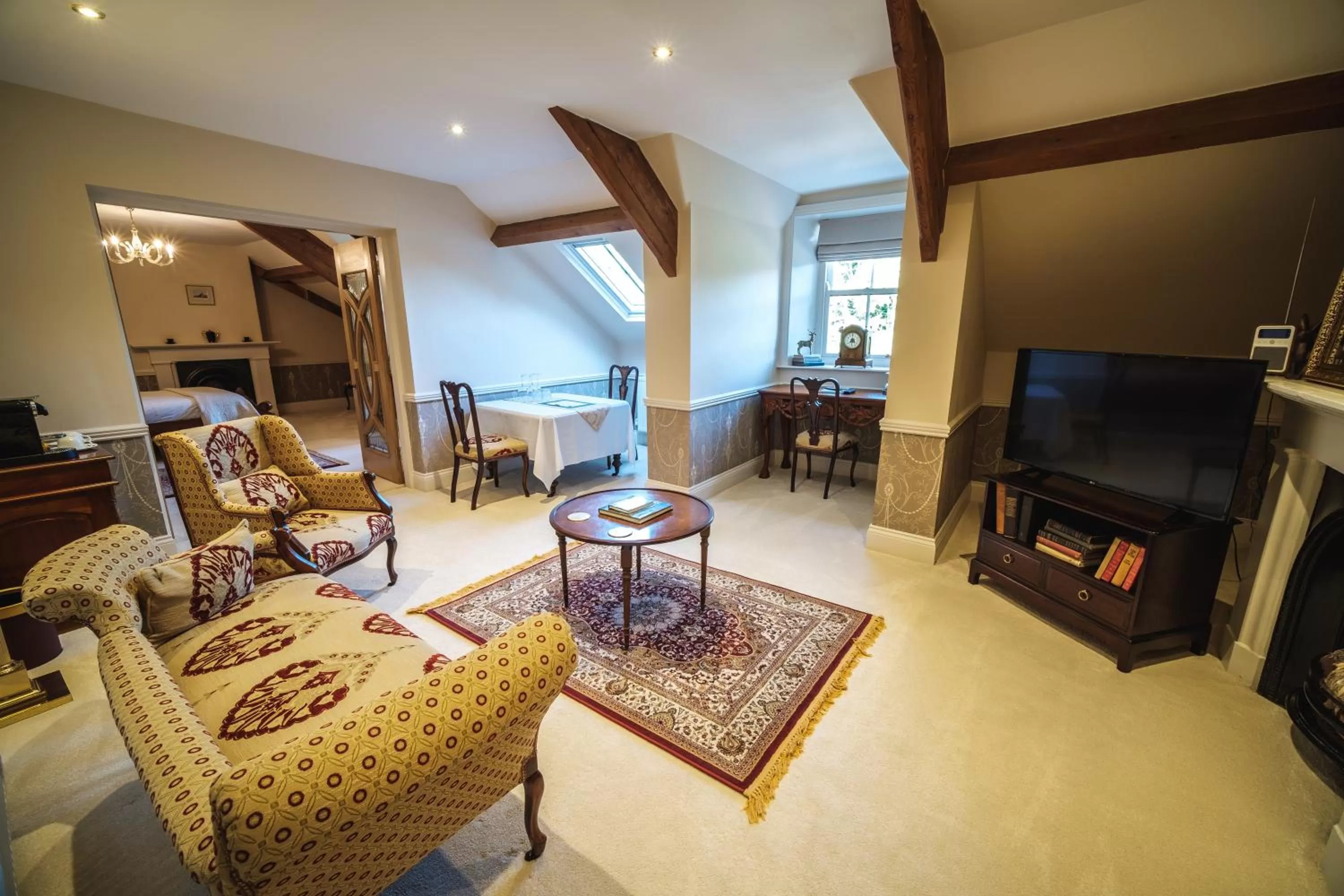 Seating Area in West Layton Manor