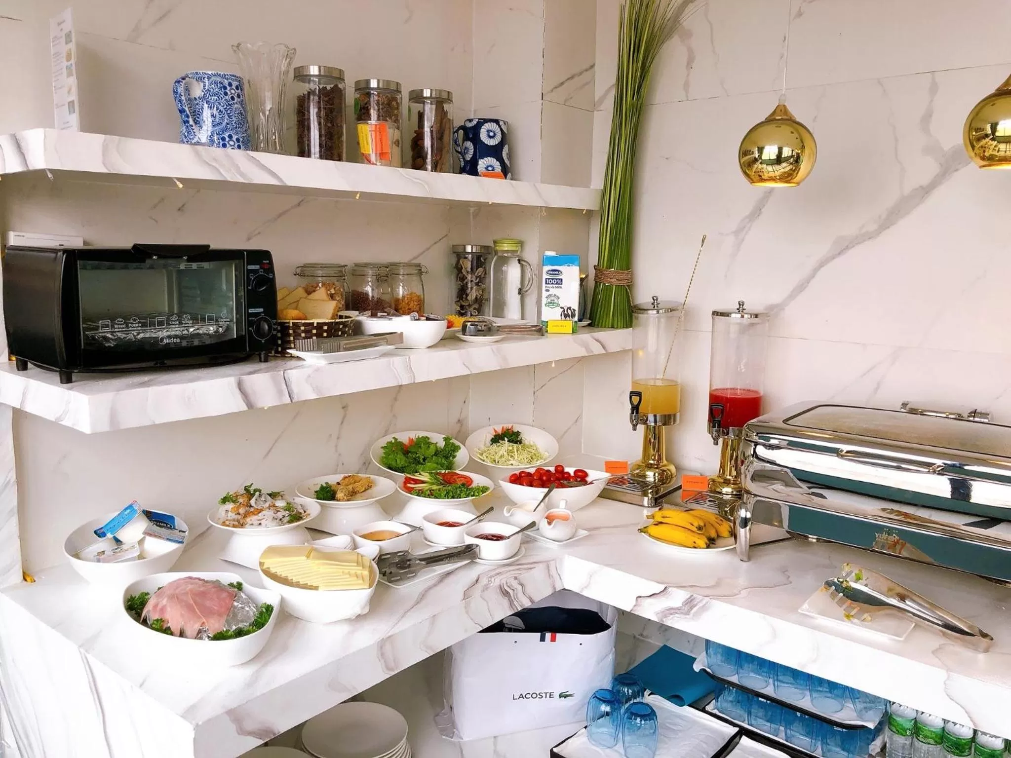 Kitchen or kitchenette in Hanoi La Selva Central Hotel & Spa