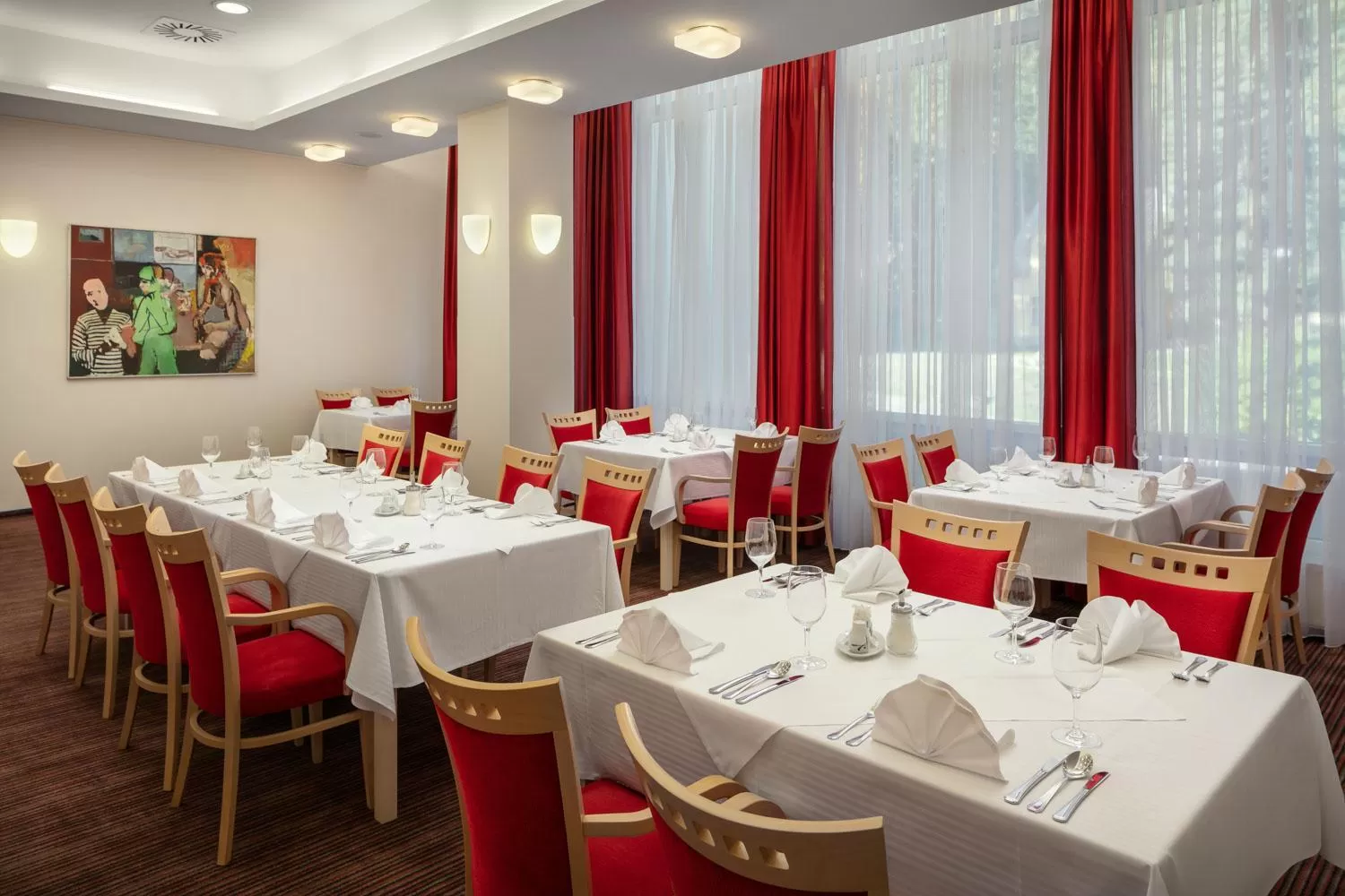 Restaurant/places to eat in Spa Resort Sanssouci