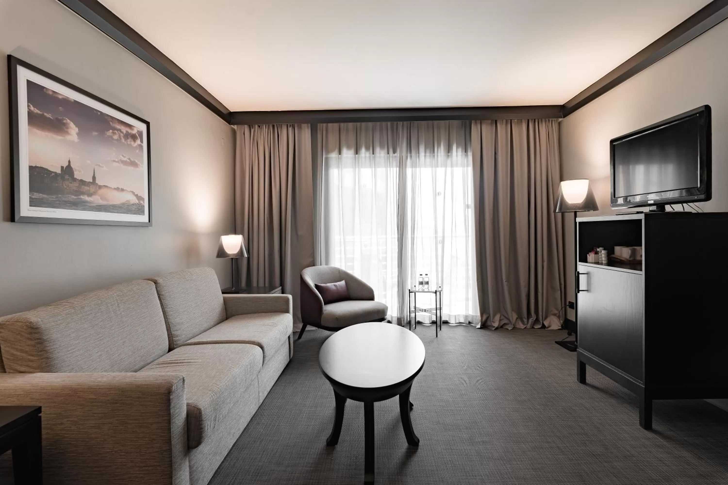 Photo of the whole room in InterContinental Malta by IHG