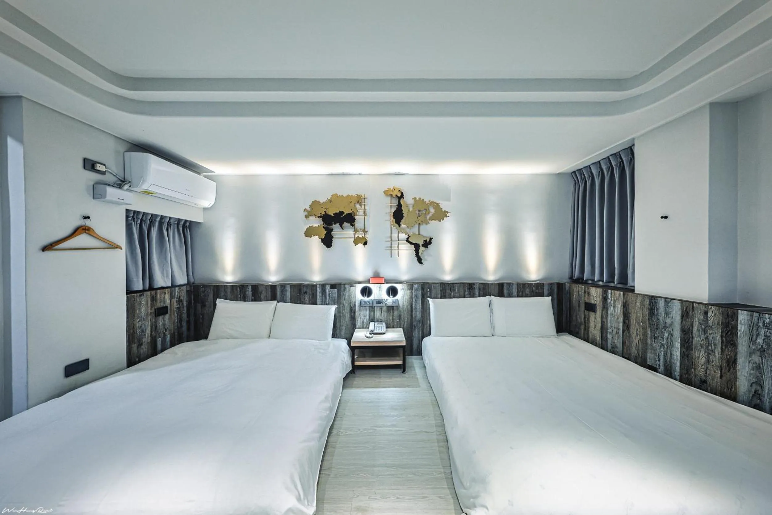 Bed in 亞馨文旅 近東大門夜市 有免費停車場 可自助入住