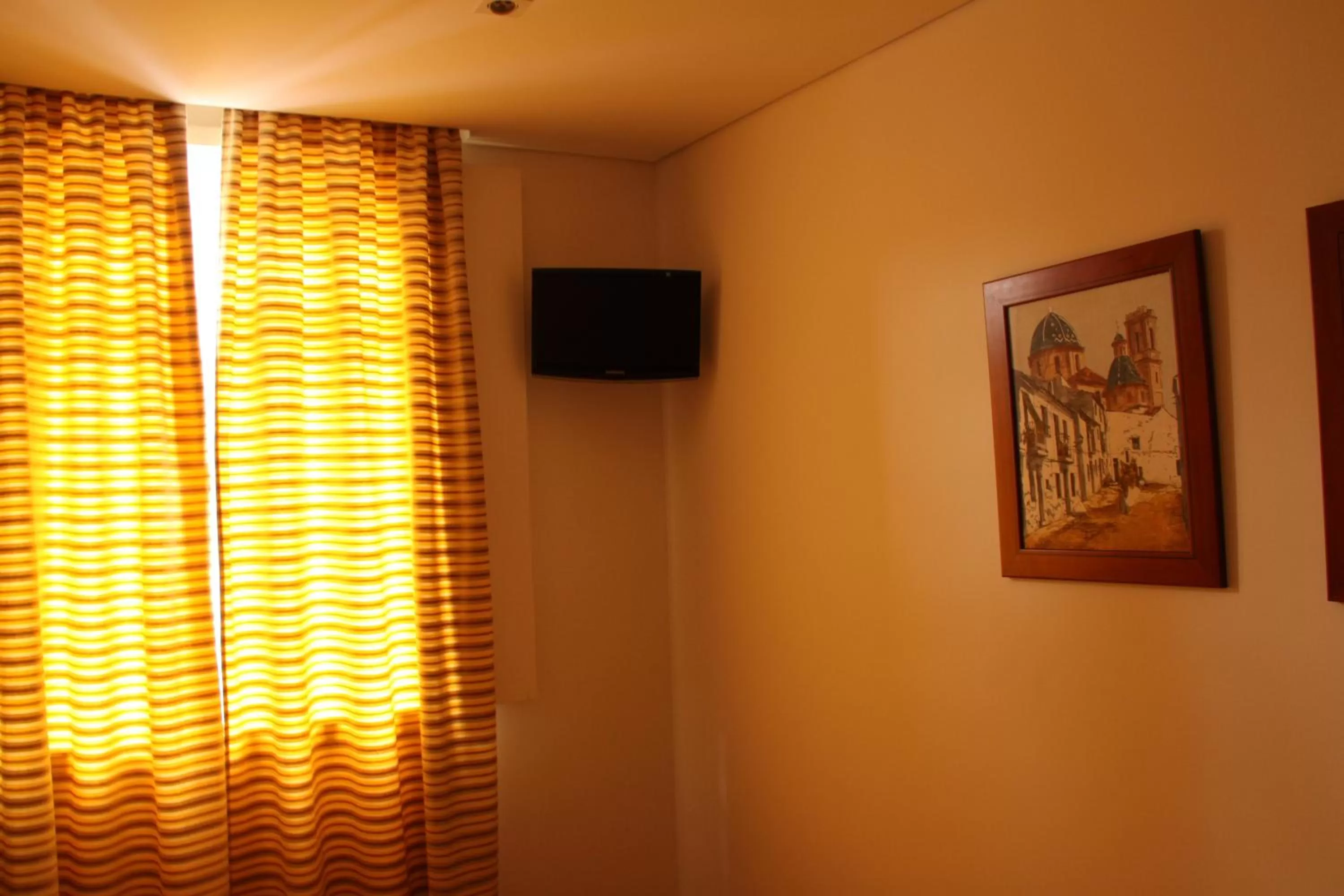 TV and multimedia in Hotel Zenite