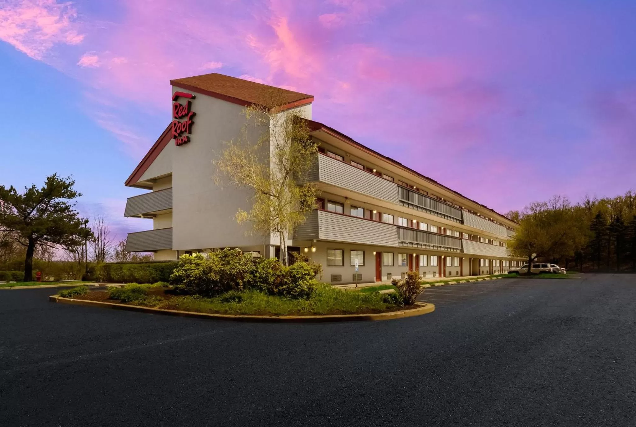 Property building in Red Roof Inn Wilkes-Barre Arena