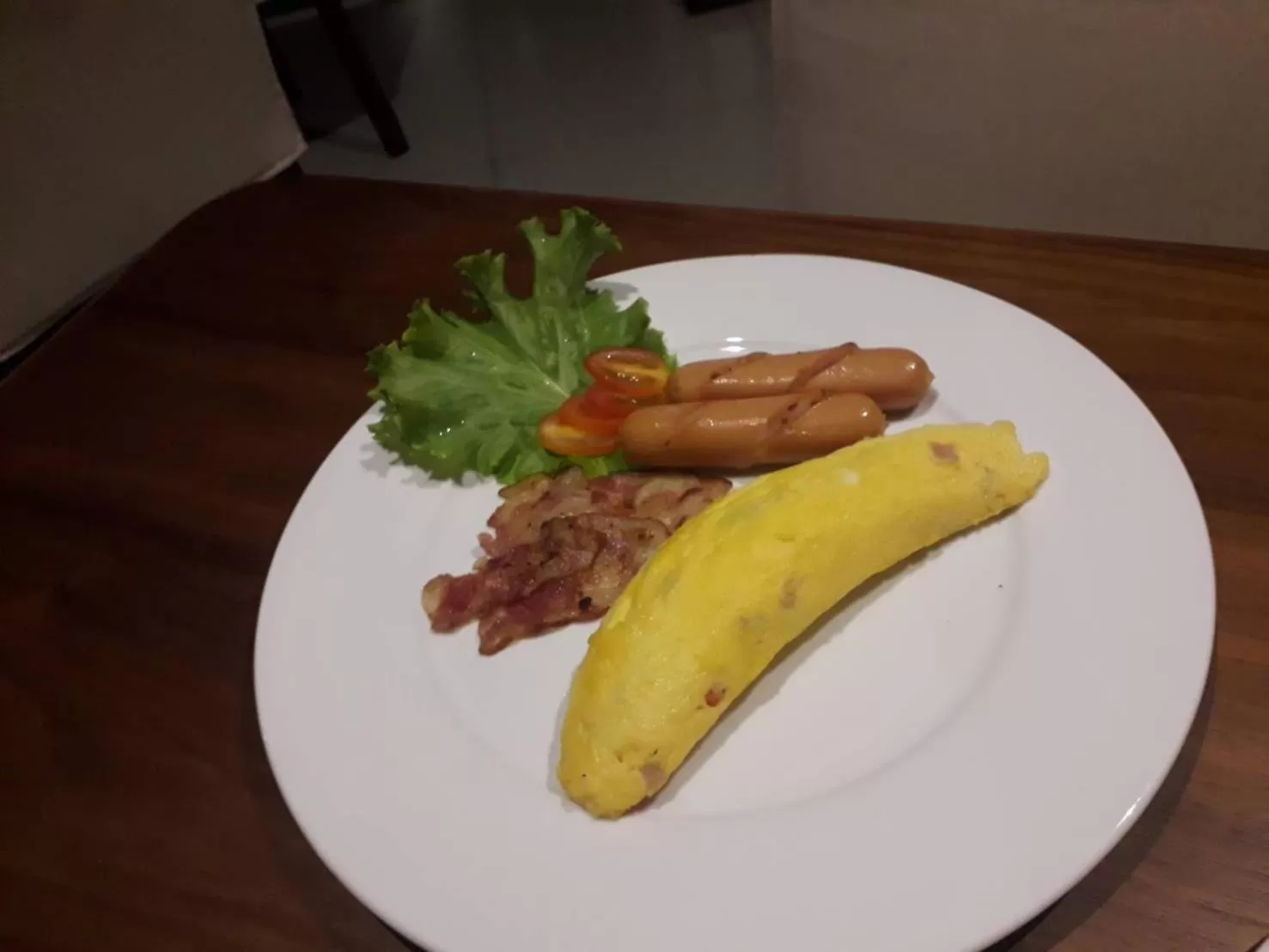 Food in The White Garden Premier Saraburi