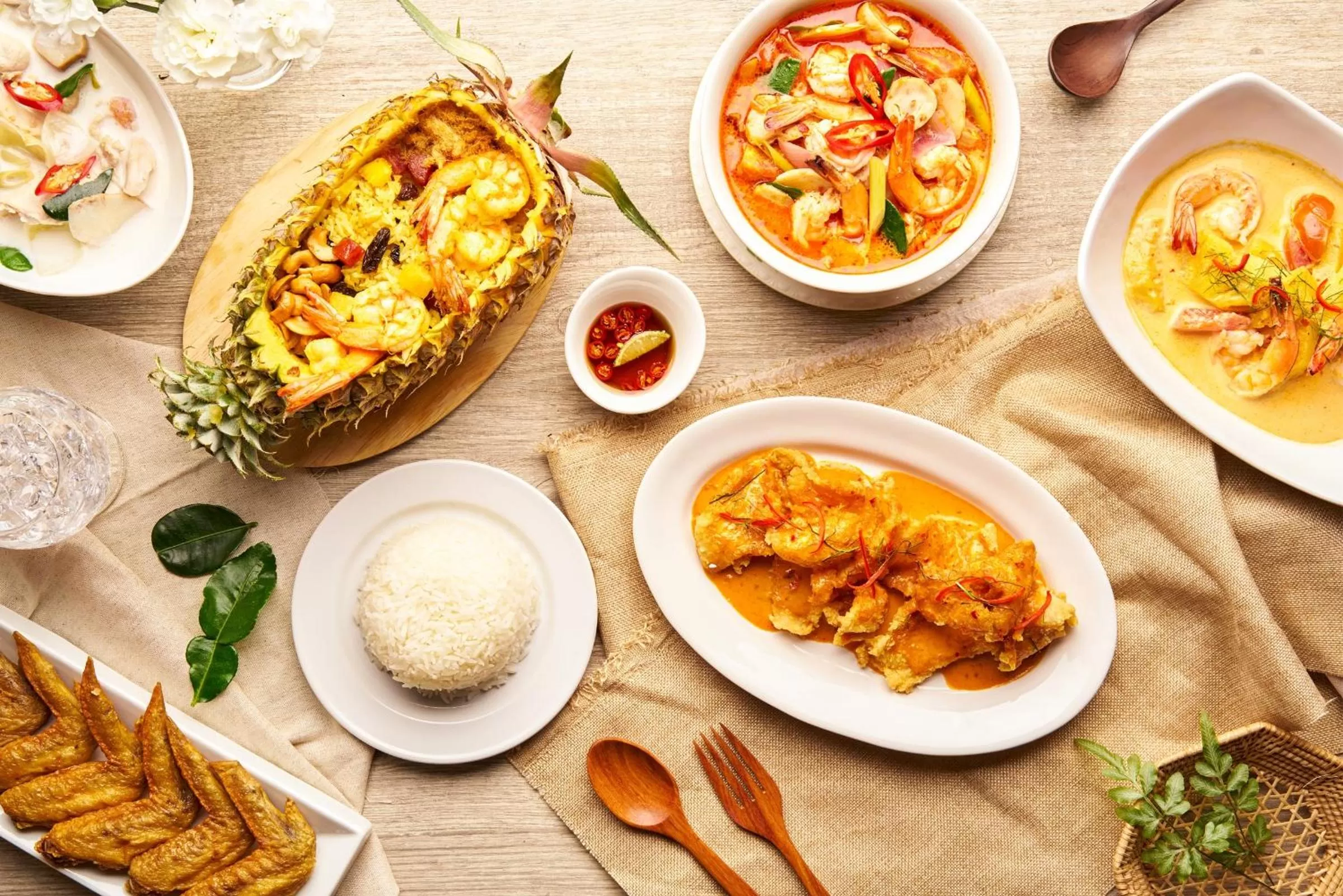 Lunch in Feung Nakorn Balcony Rooms and Cafe