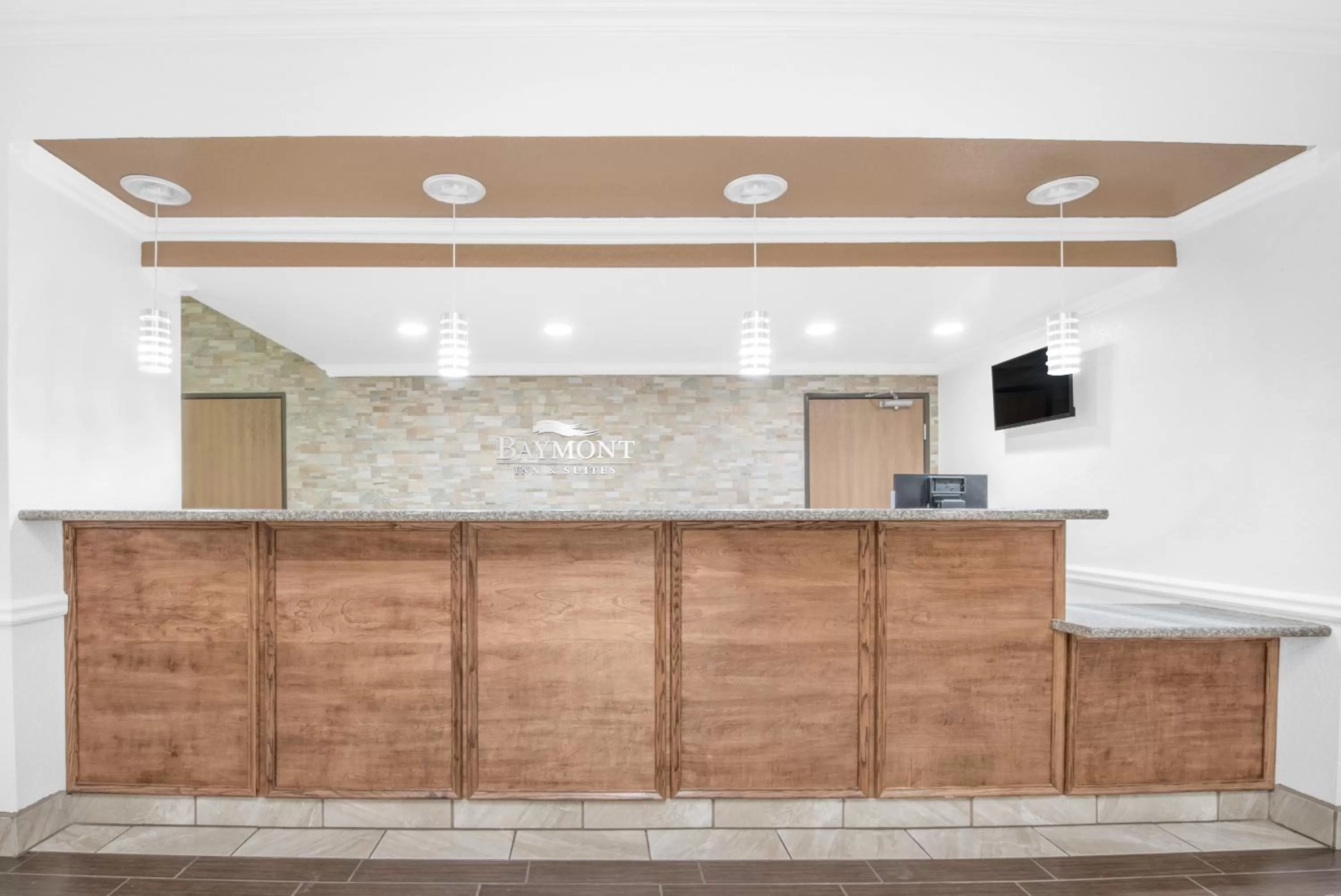 Lobby or reception in Baymont by Wyndham Pearsall