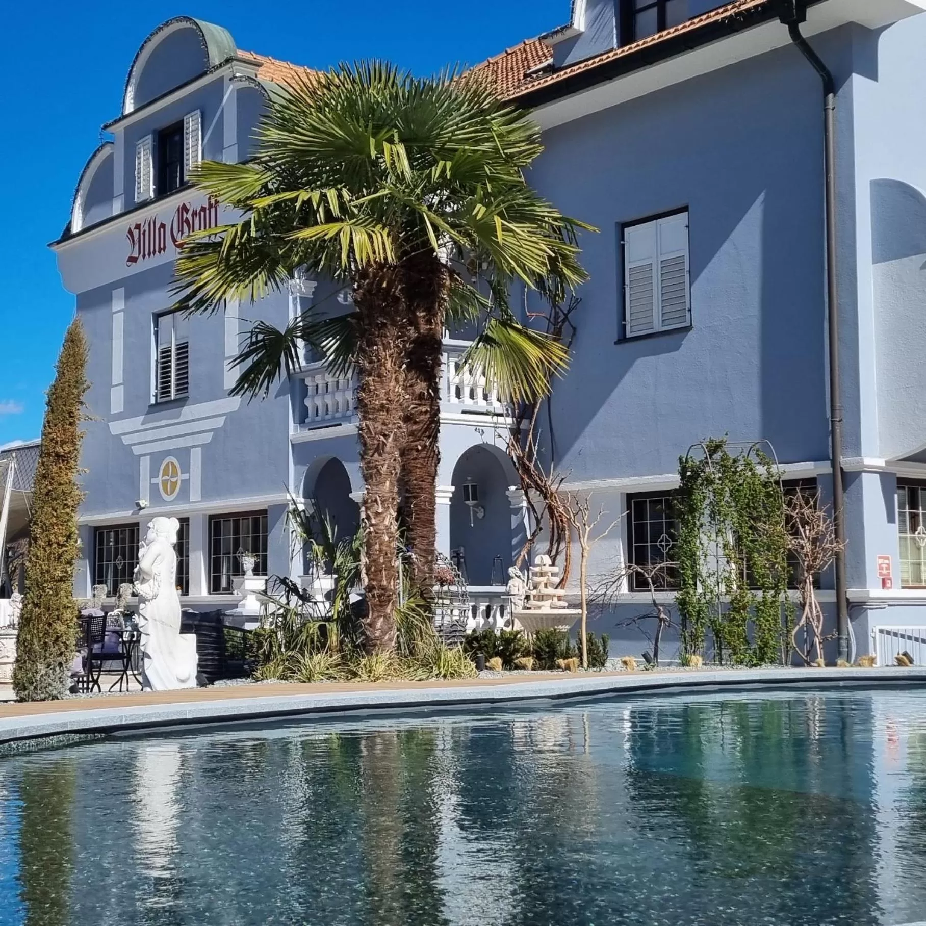 Property building in Hotel Villa Groff