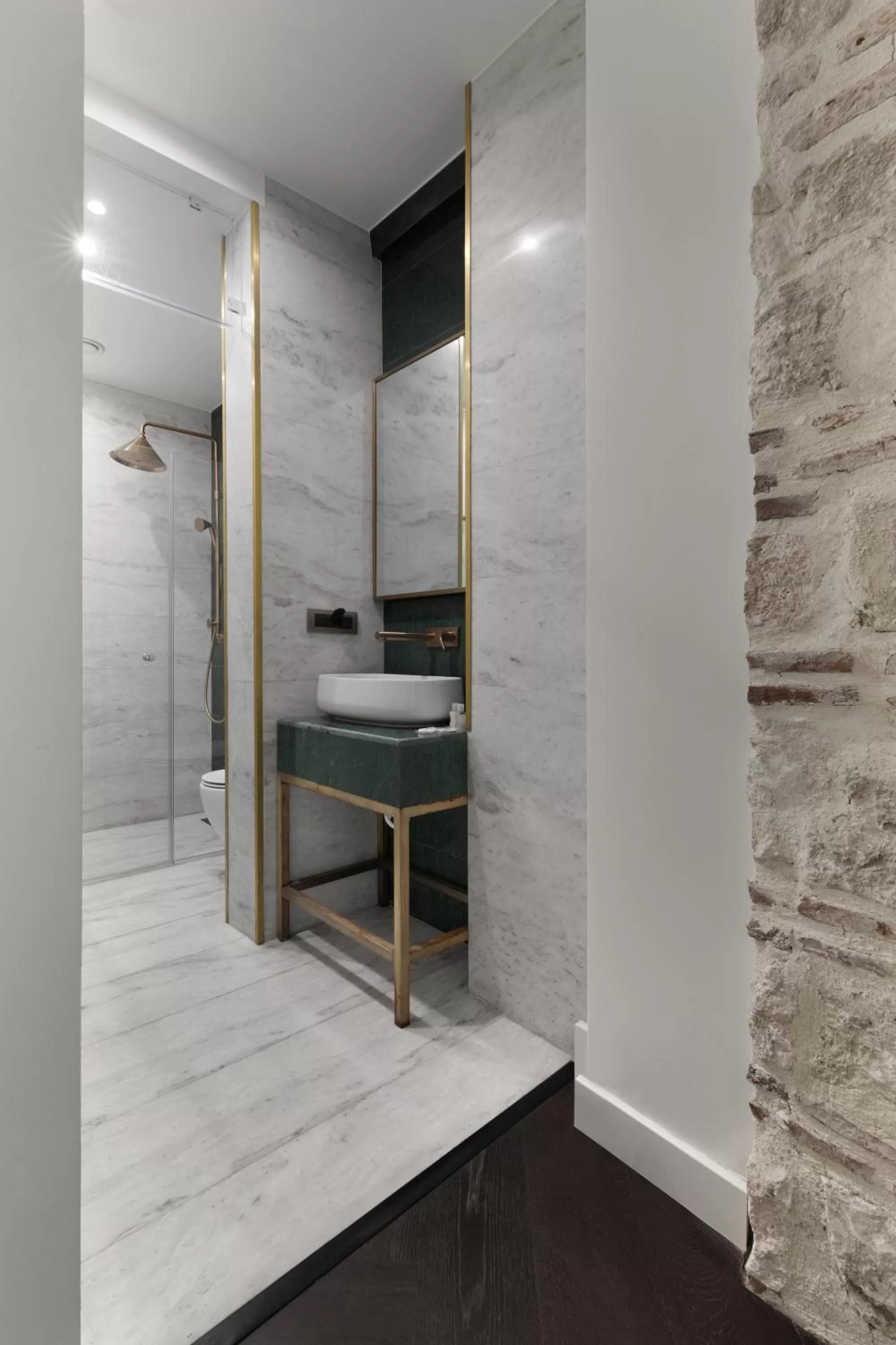 Bathroom in Pera Rasso Hotel