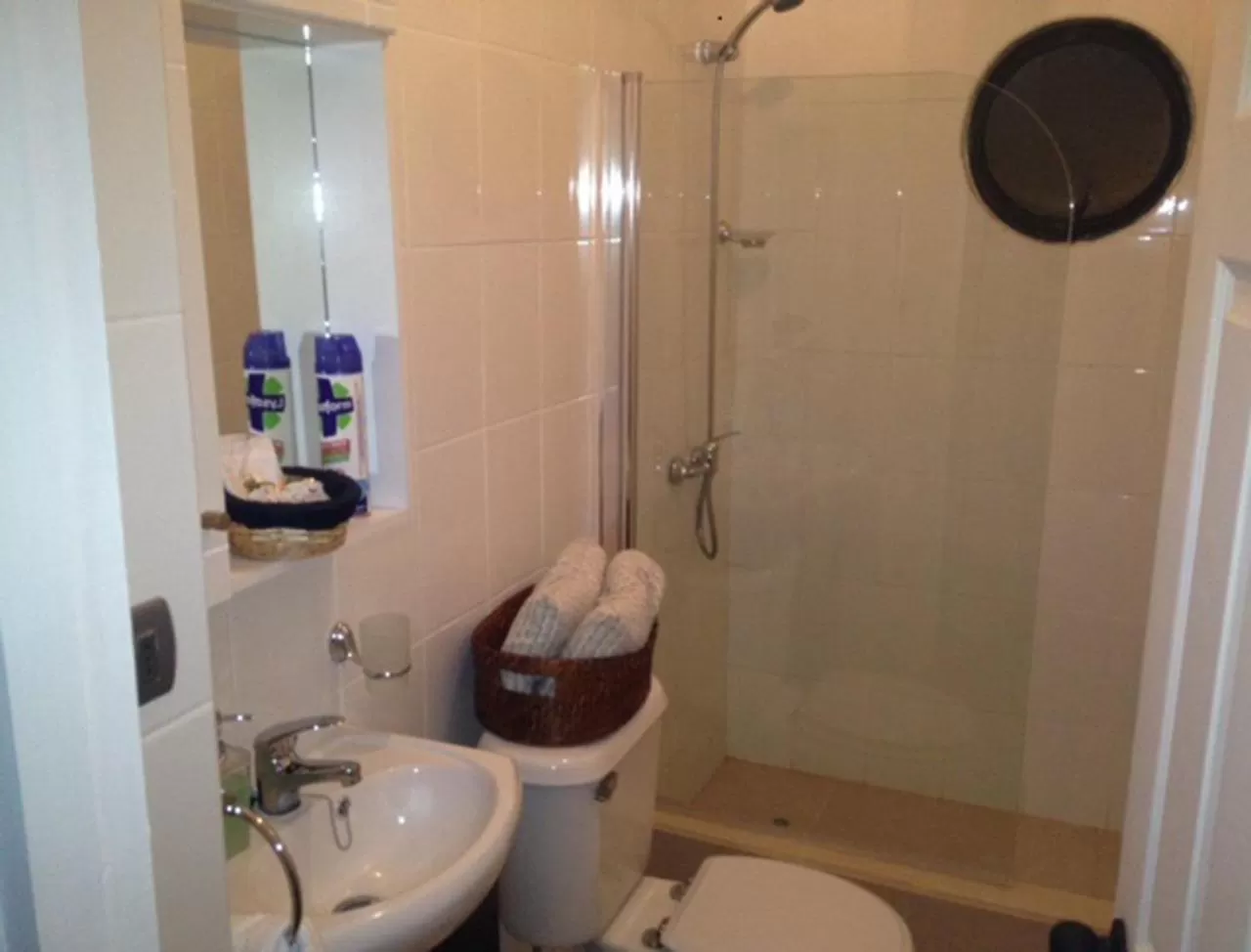 Decorative detail, Bathroom in B&B Hostel CasaMoro