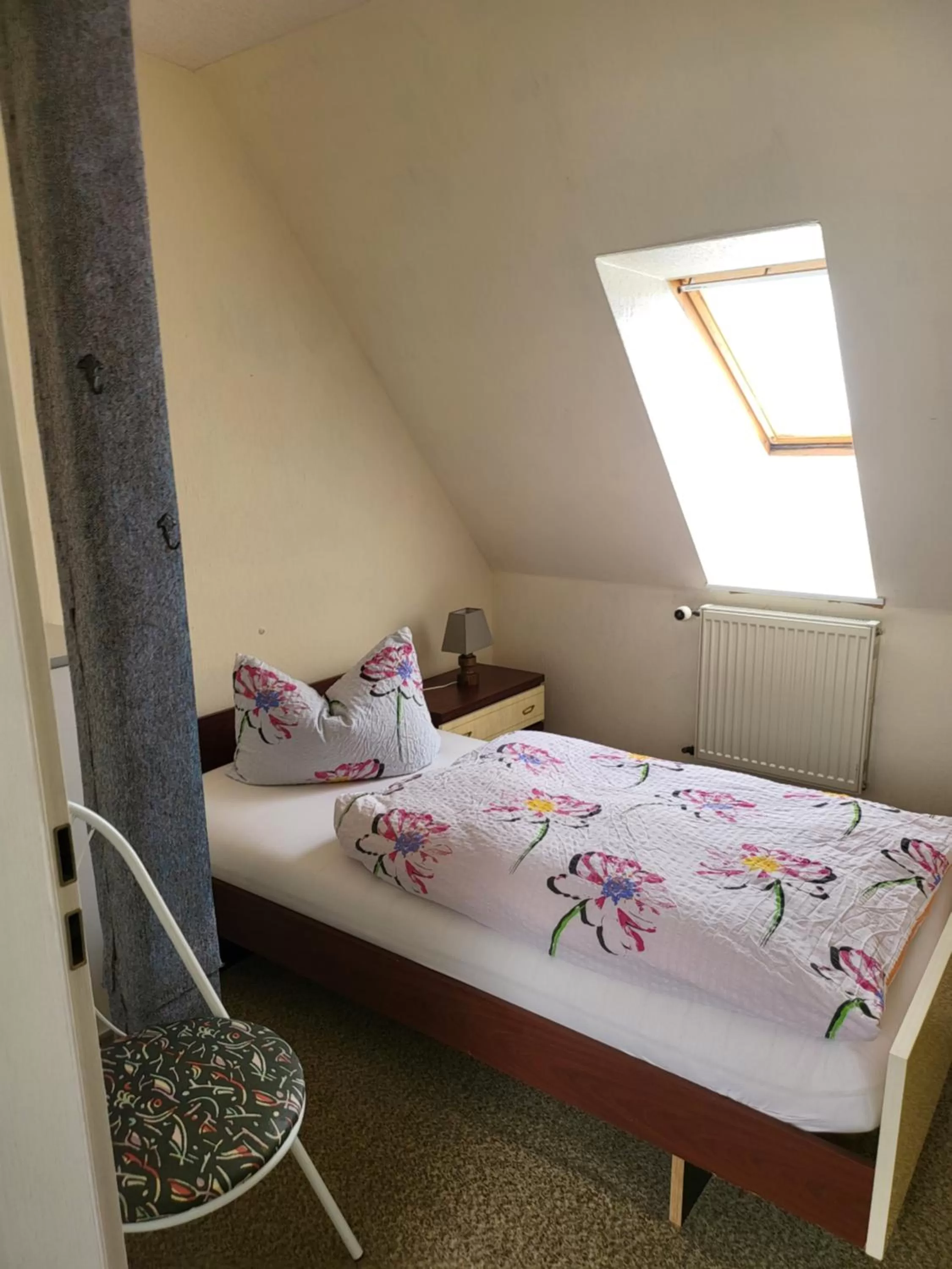 Bedroom in Hotel Zur Schanze