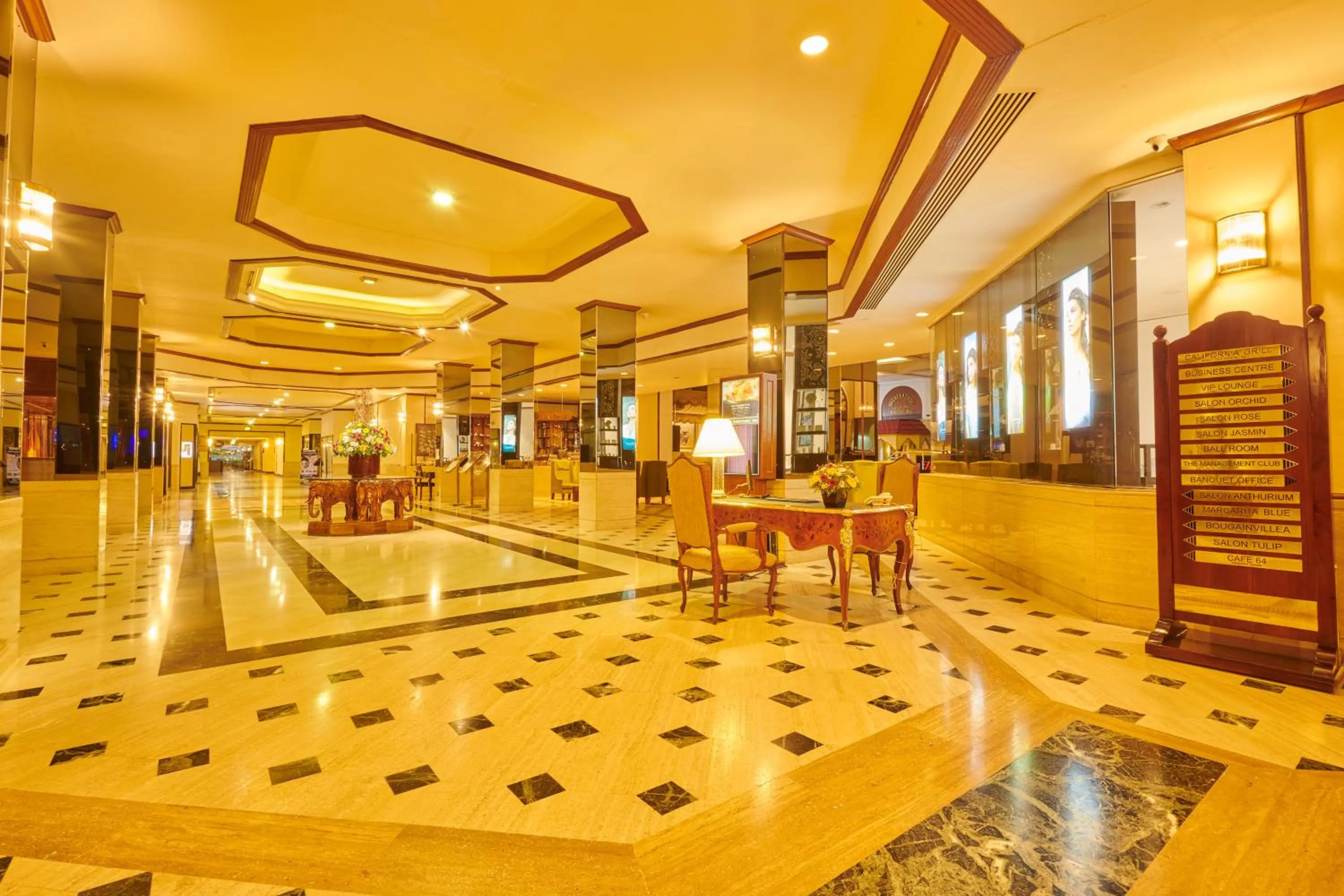 Lobby or reception in The Galadari Hotel