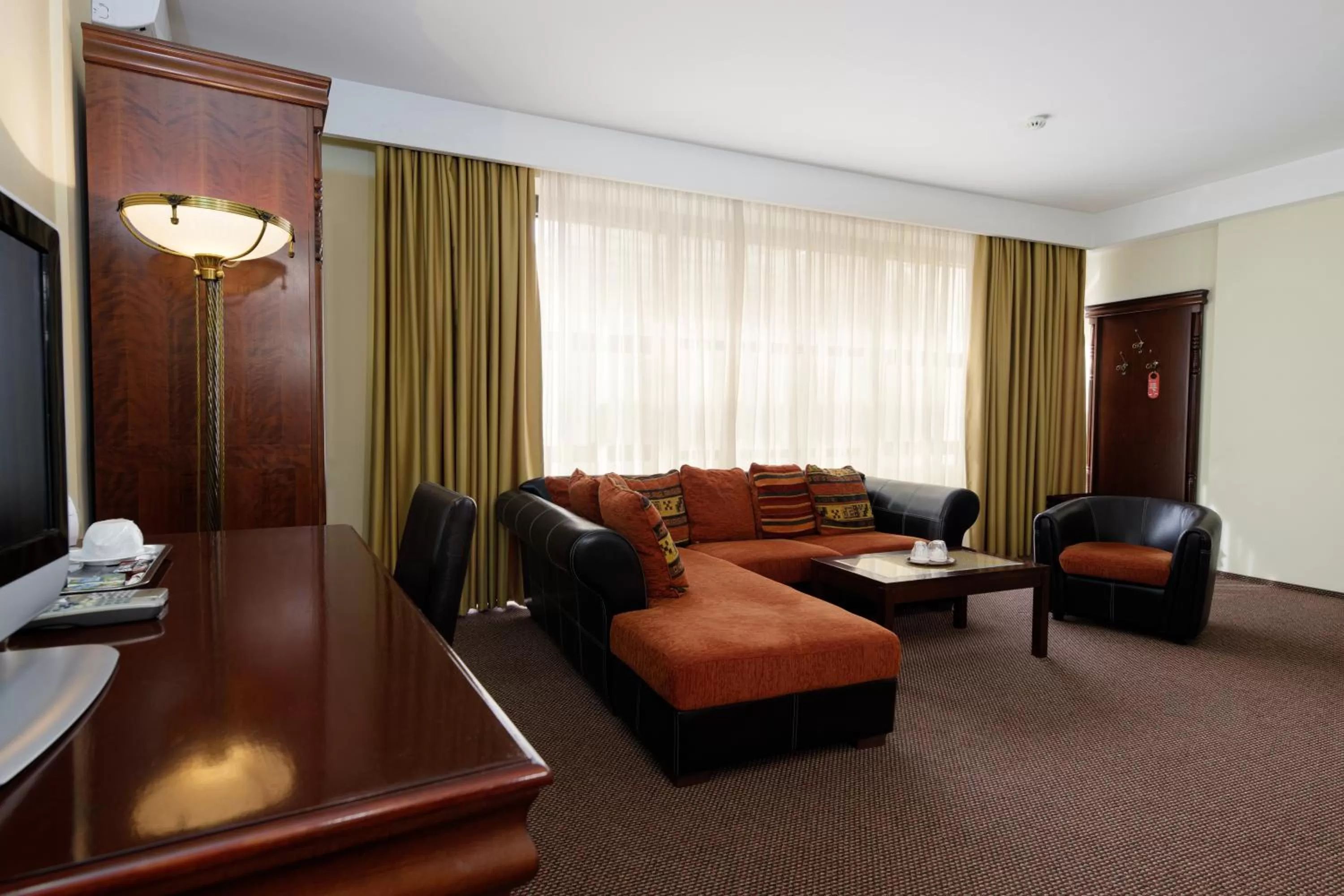 Living room in Atrium Hotel Ateneu City Center