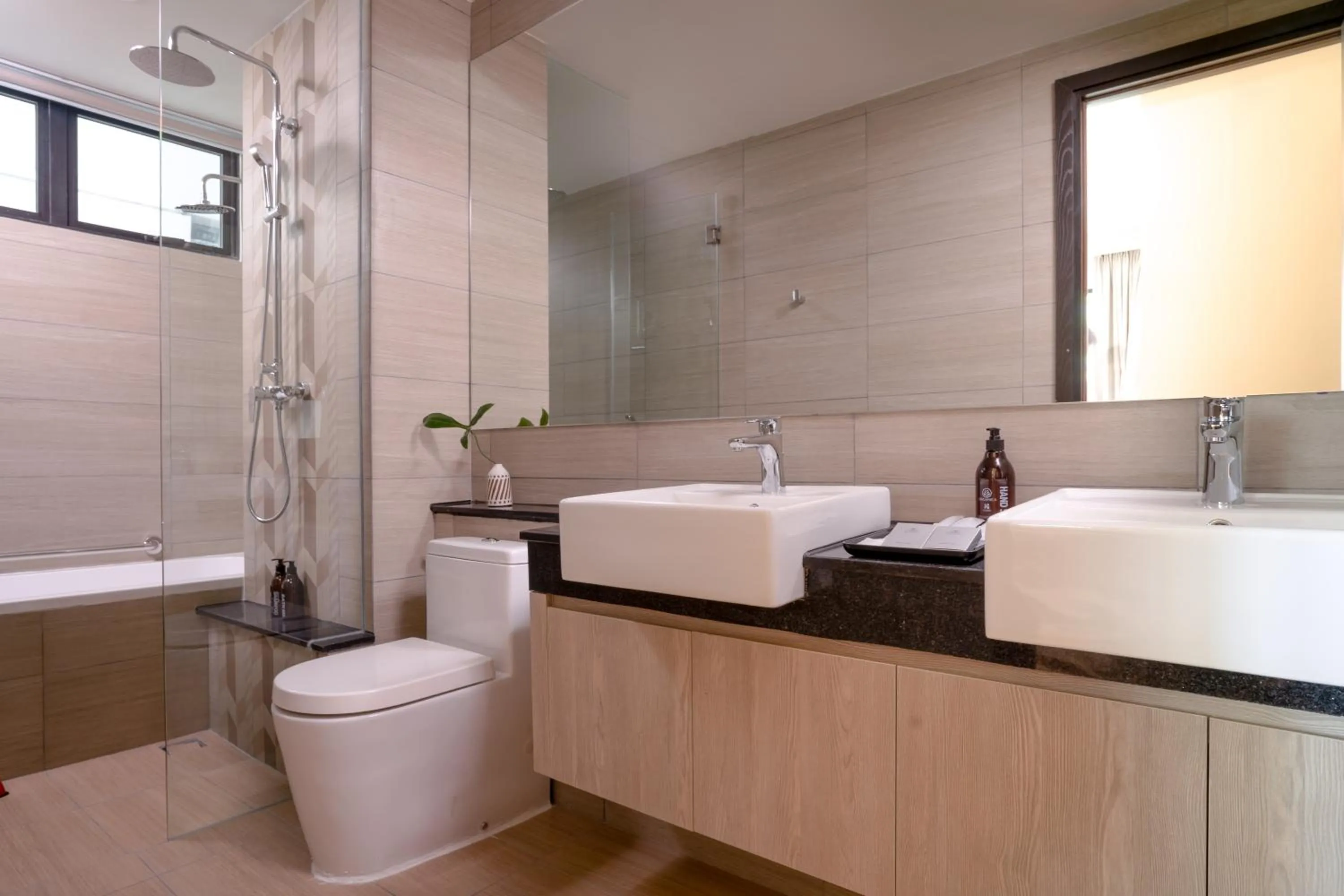 Bathroom in Somerset Feliz Ho Chi Minh City