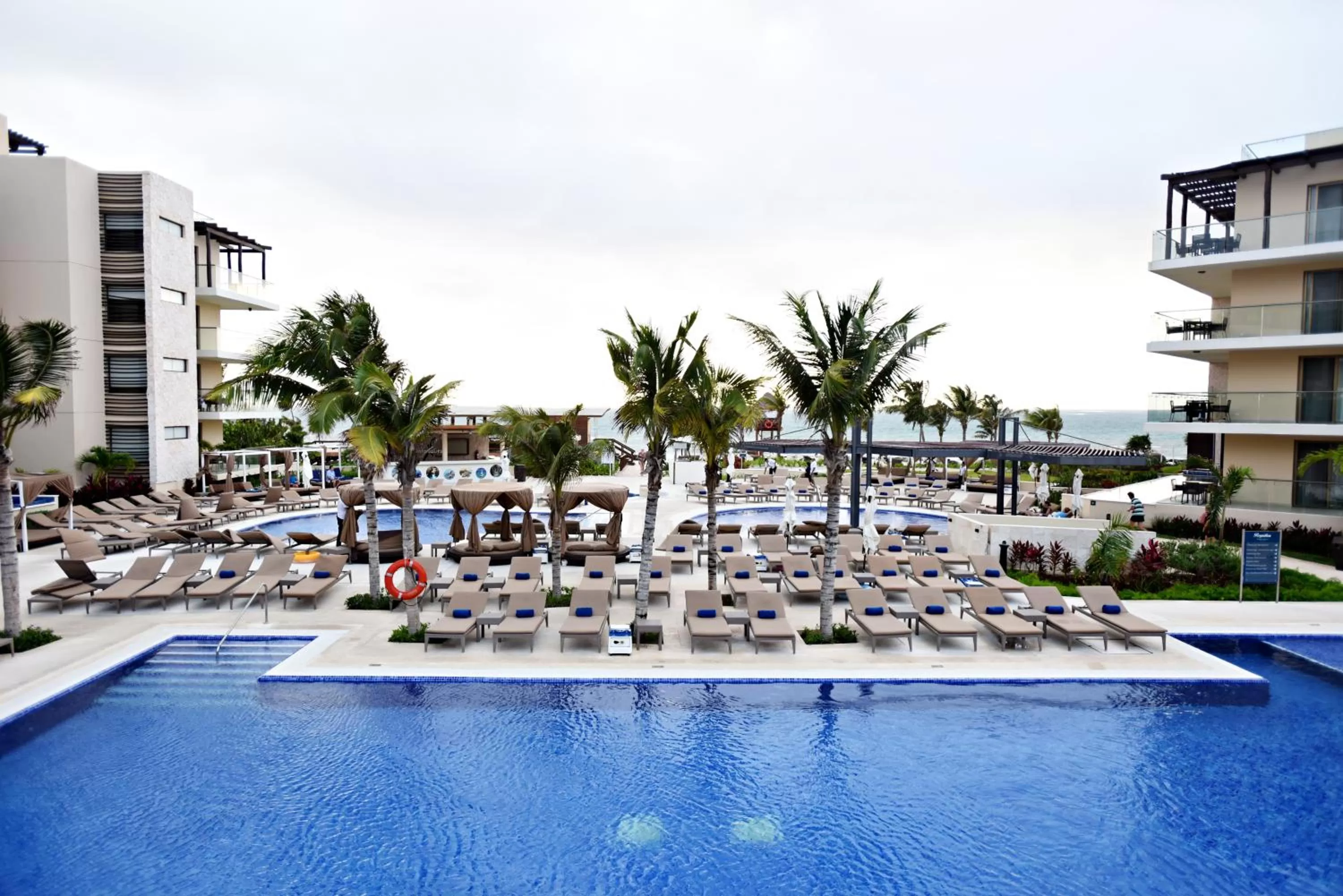 Swimming pool in Royalton Riviera Cancun, An Autograph Collection All-Inclusive Resort & Casino