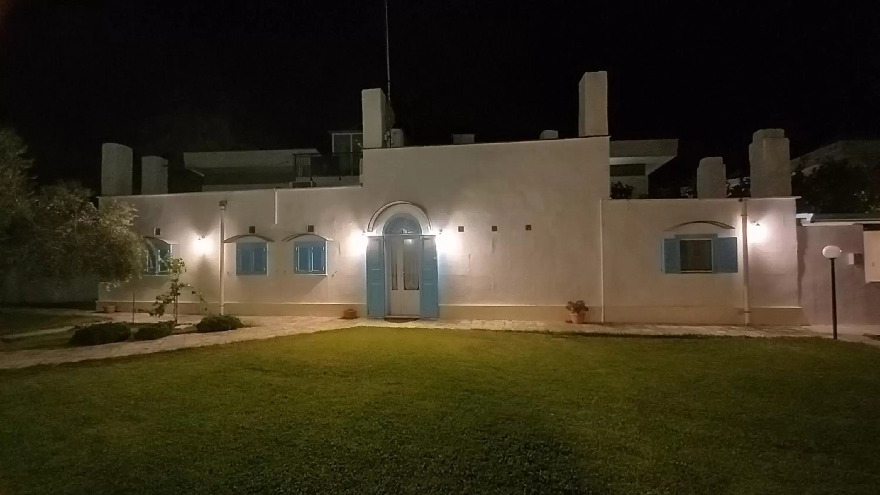 Two-Bedroom House in Tronchetto bianco Two-Bedroom House in Tronchetto bianco