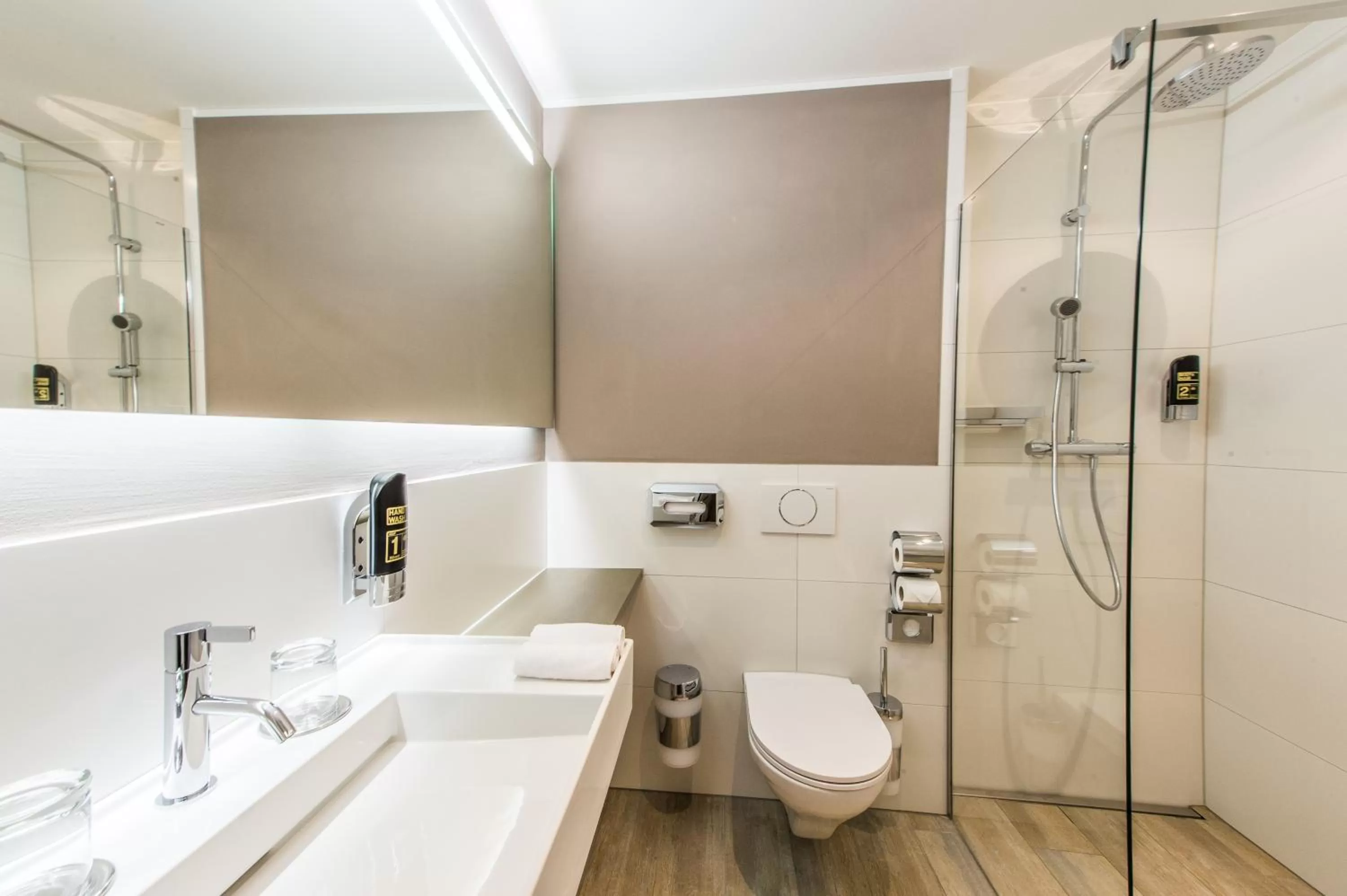 Bathroom in Hotel My Way Zürich Wallisellen