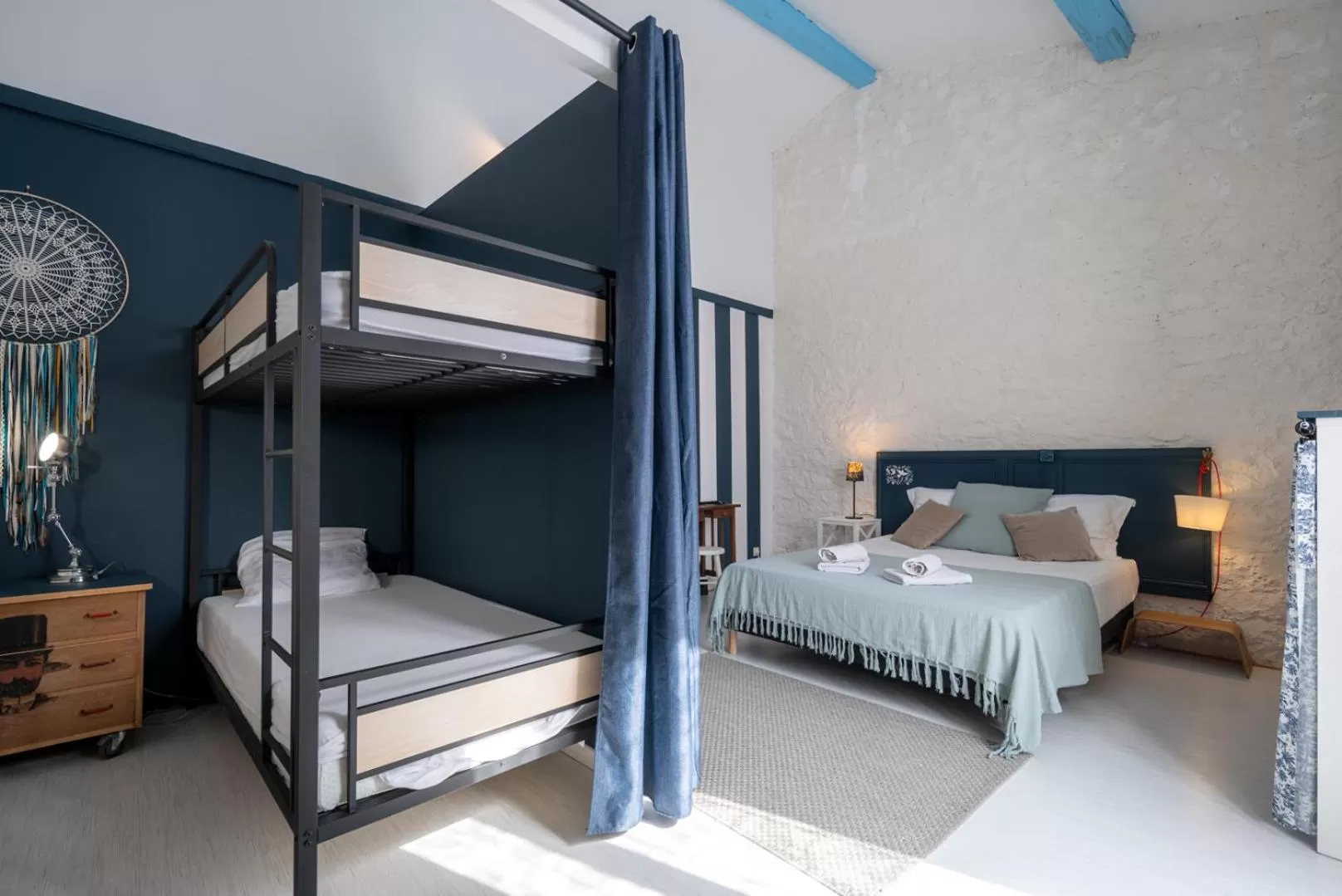 Bed in H de Surgères