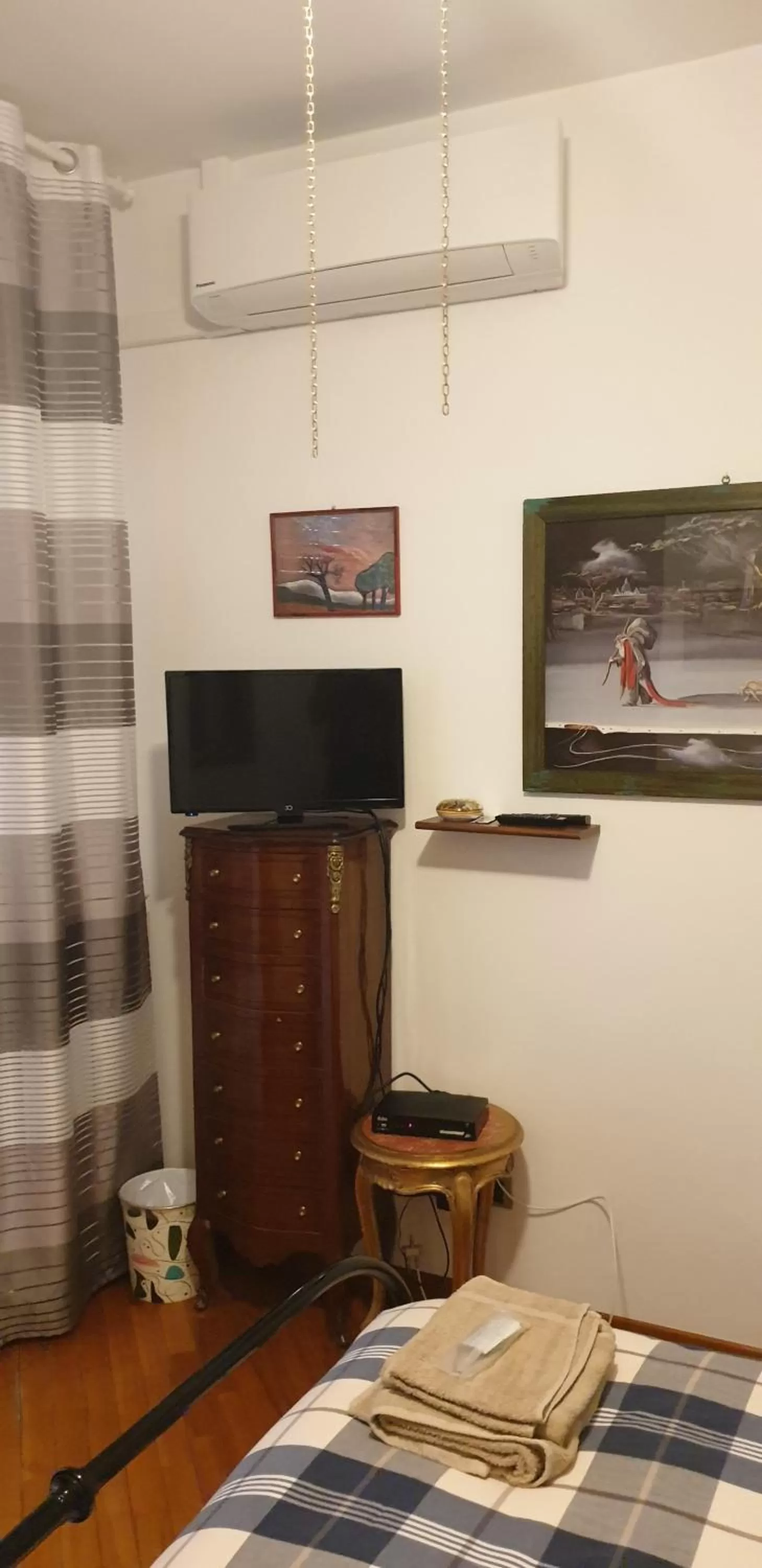 TV/Entertainment Center in Villa Emma