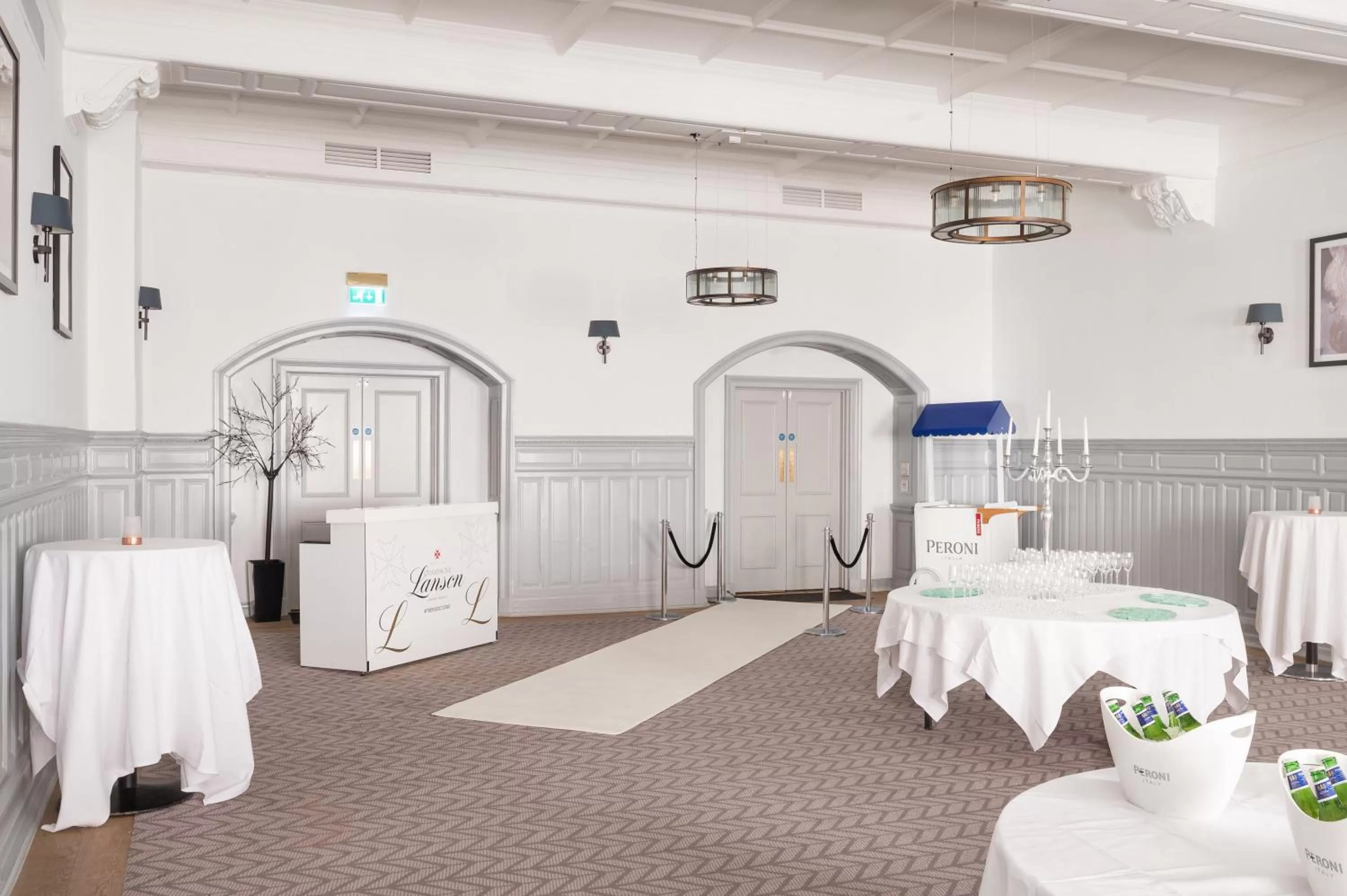 Meeting/conference room in voco Grand Central Glasgow by IHG