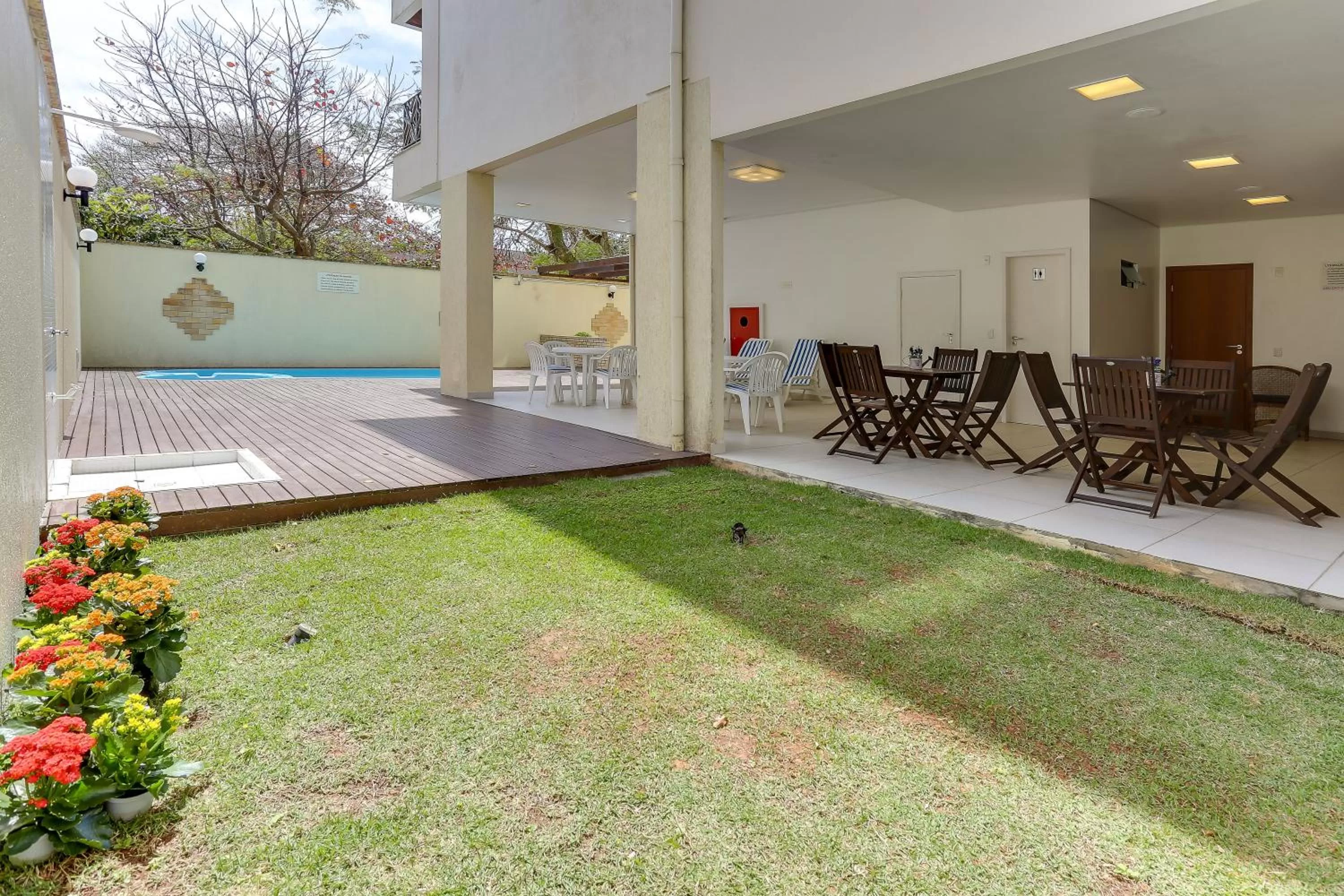 Garden, Swimming Pool in Pousada Atlantique