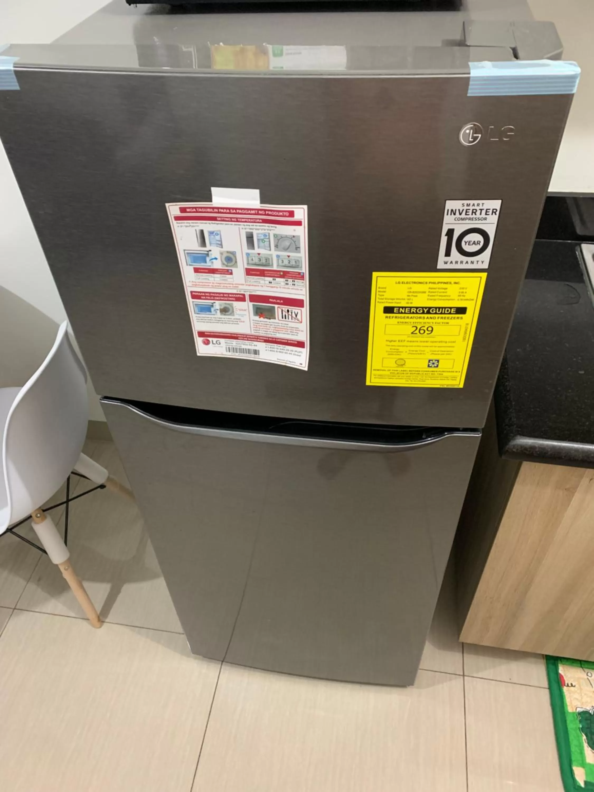 Kitchen or kitchenette in NorChel's Staycation near Mall of Asia