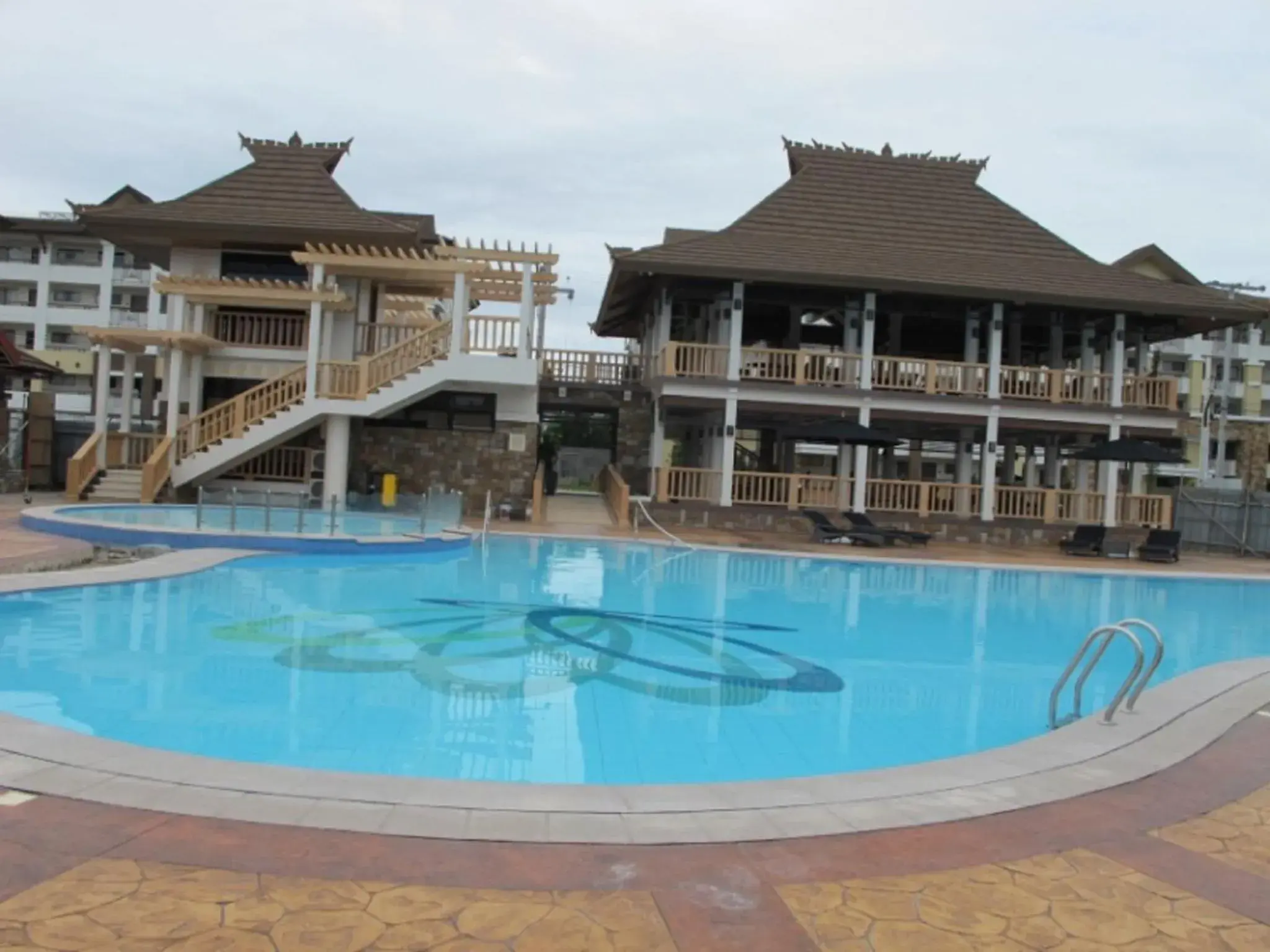 Apartment with Balcony in One Oasis Condotel Apartment with Balcony in One Oasis Condotel