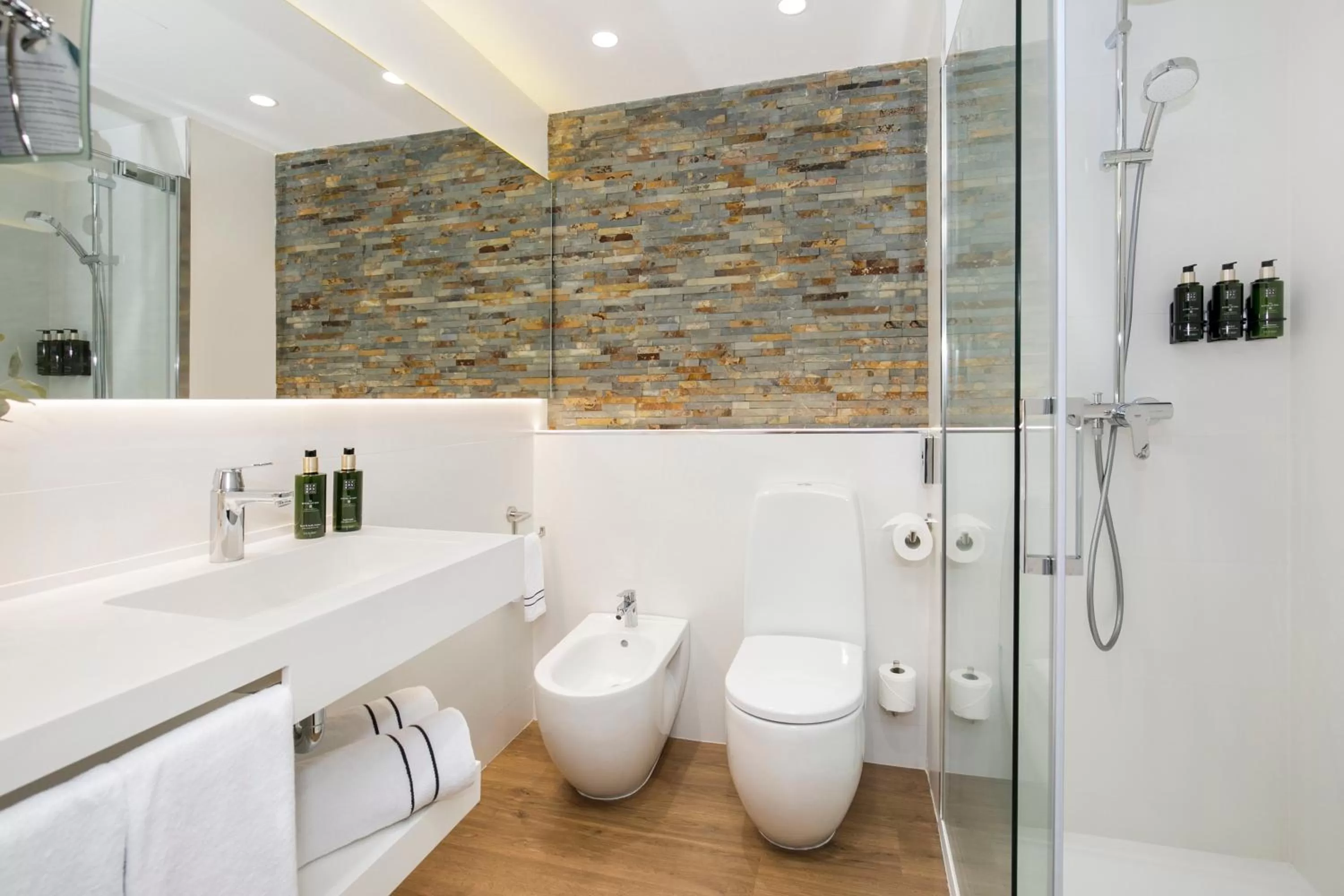 Shower in Melia Sierra Nevada