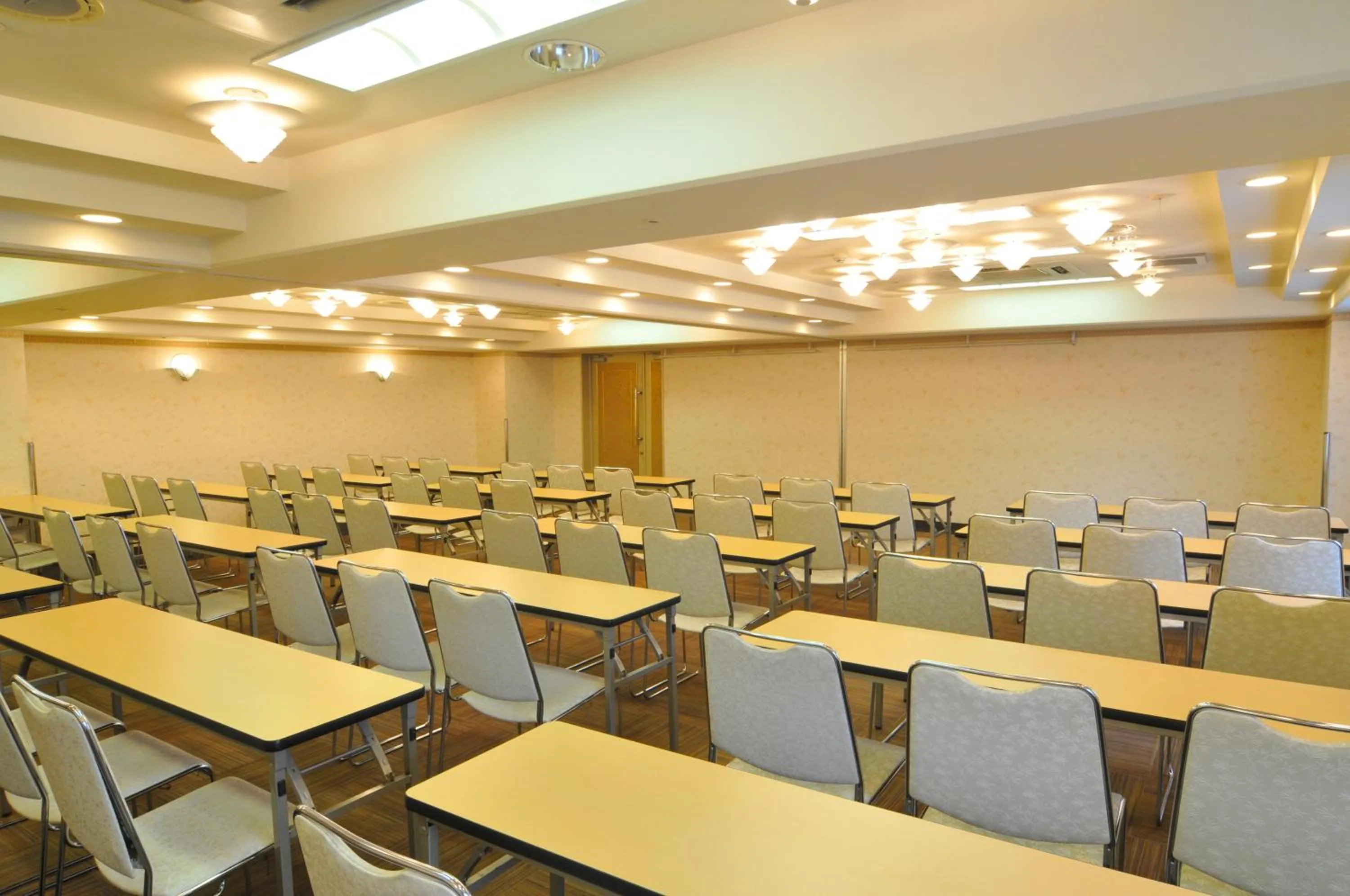 Business facilities in Hotel Listel Shinjuku