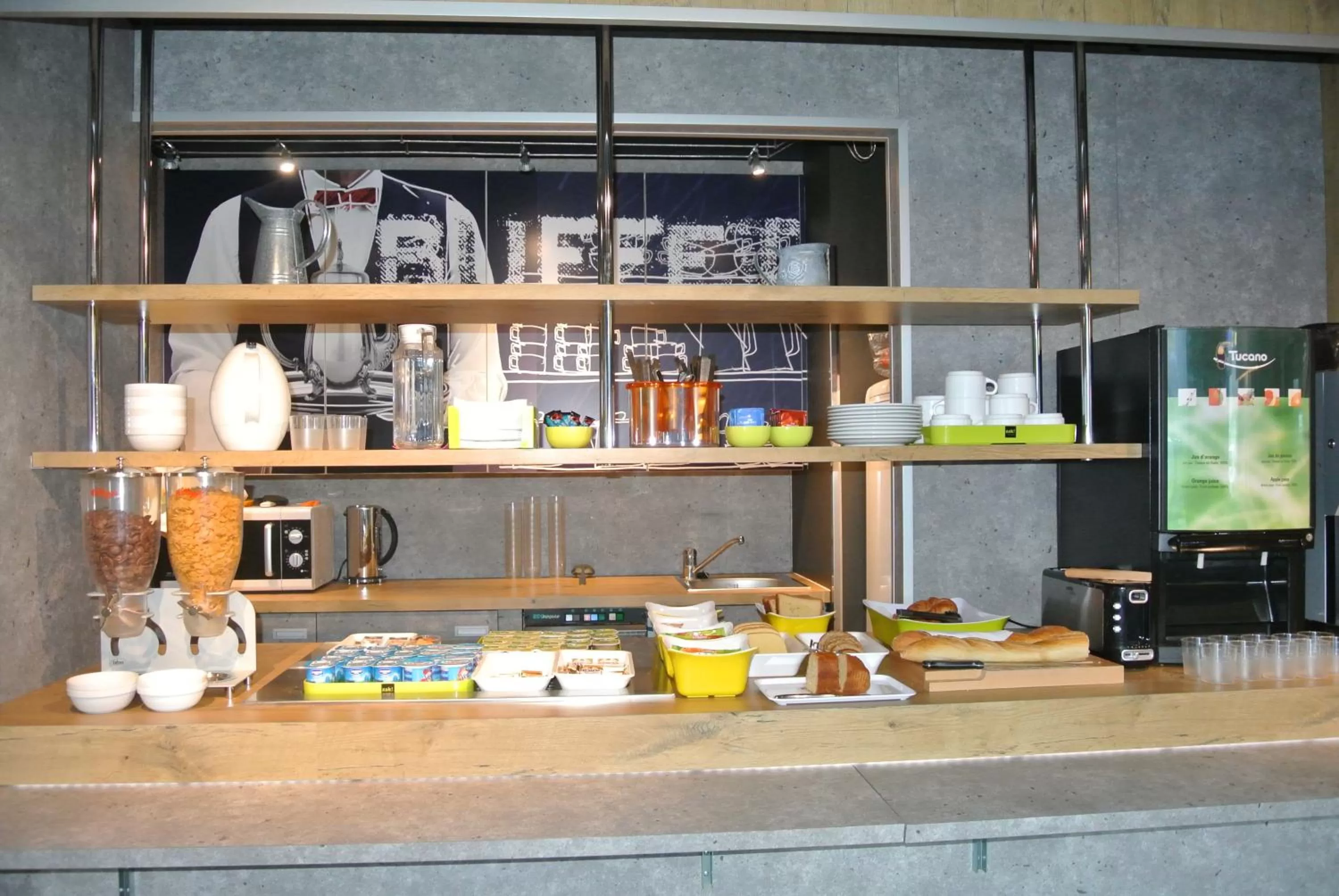 Food in ibis budget Chambéry Sud Challes Les Eaux