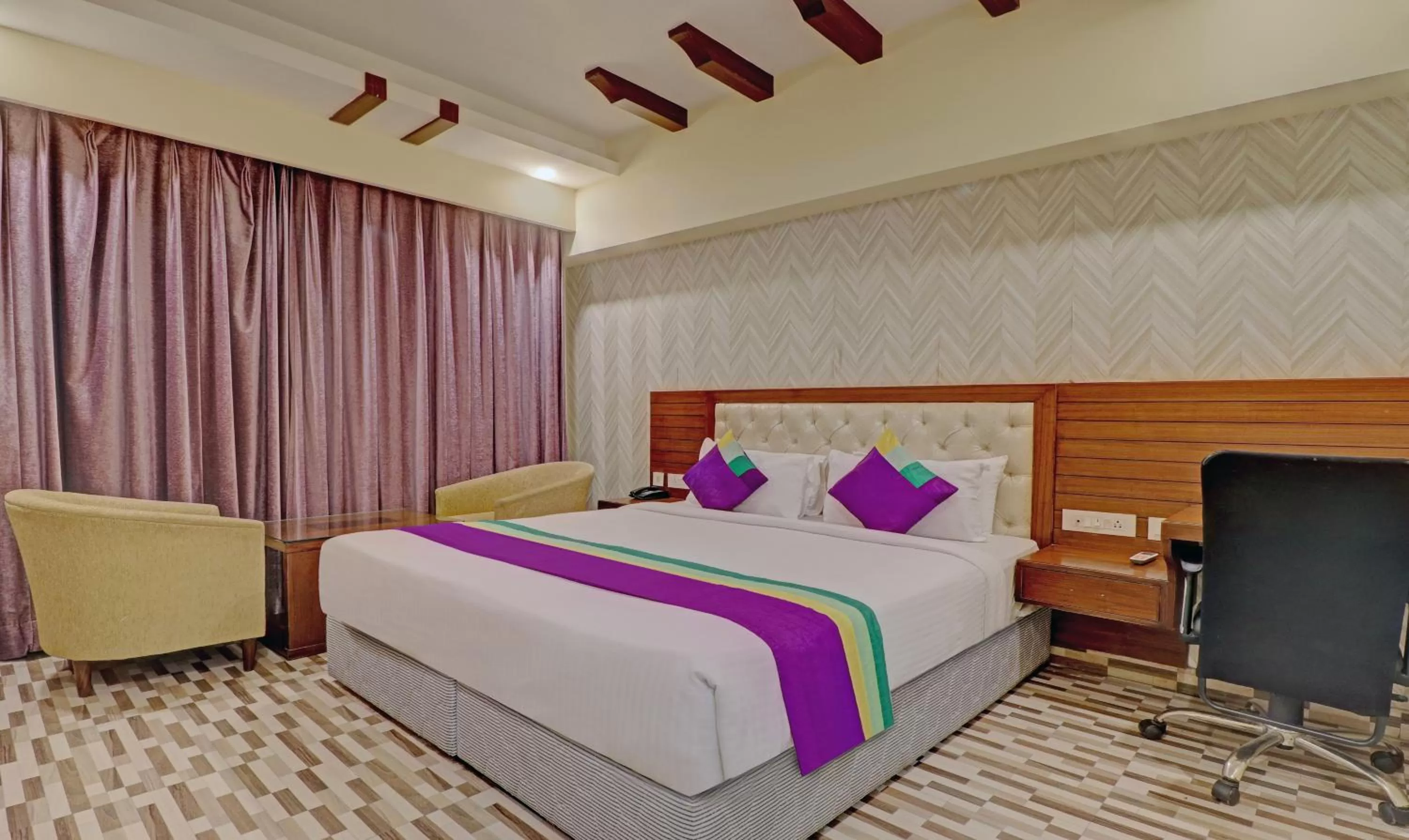 Bed in Treebo Premium Pearl Avenue Banquets And Lawn