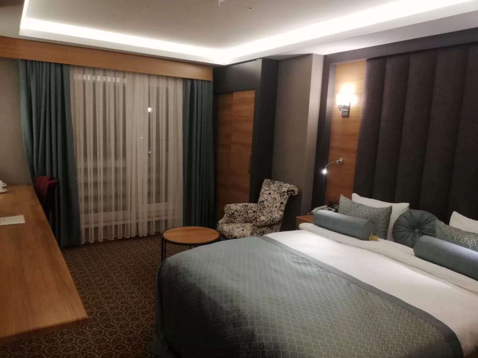 Bed in Green Prusa Hotel