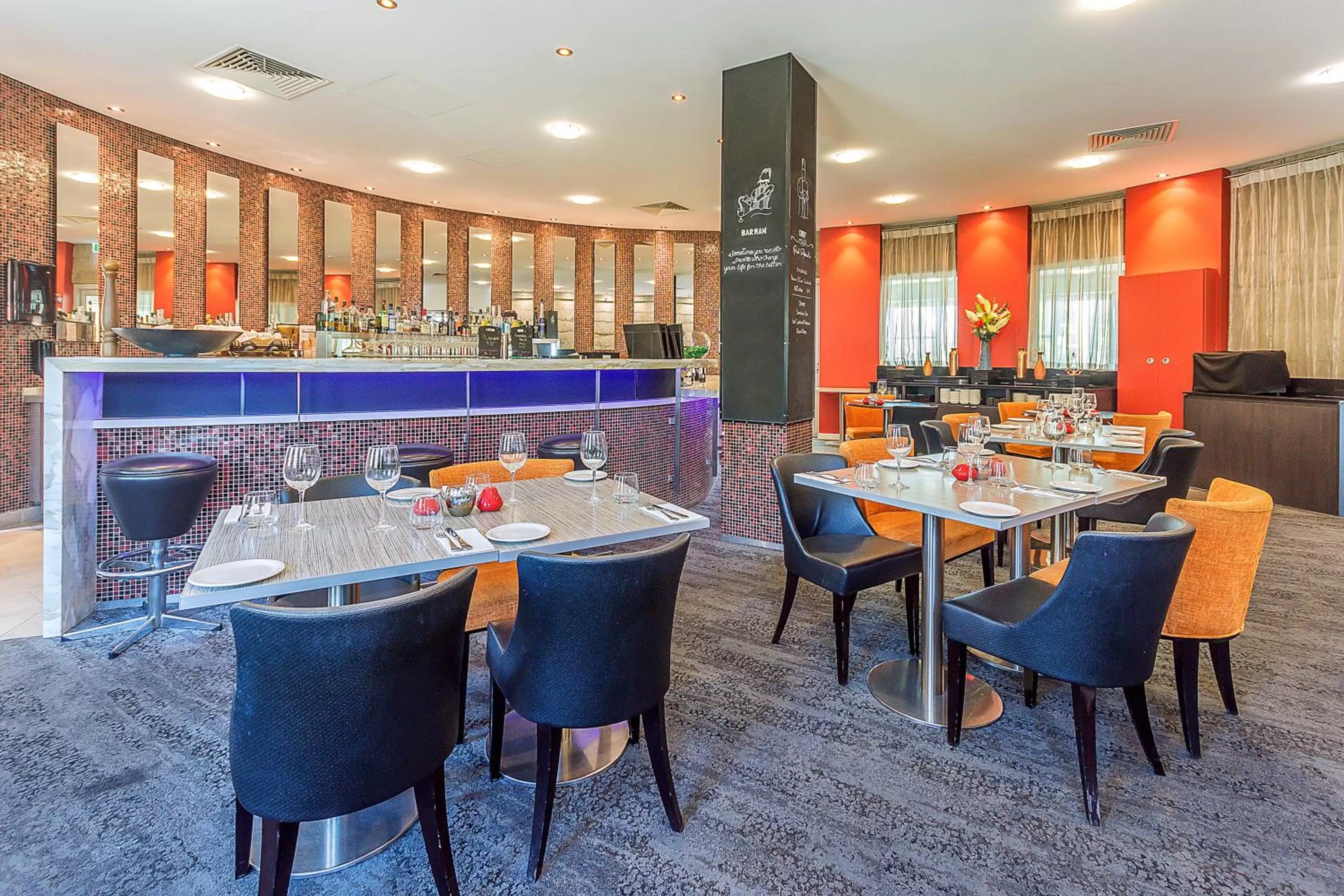 Restaurant/places to eat in Bunbury Hotel Koombana Bay