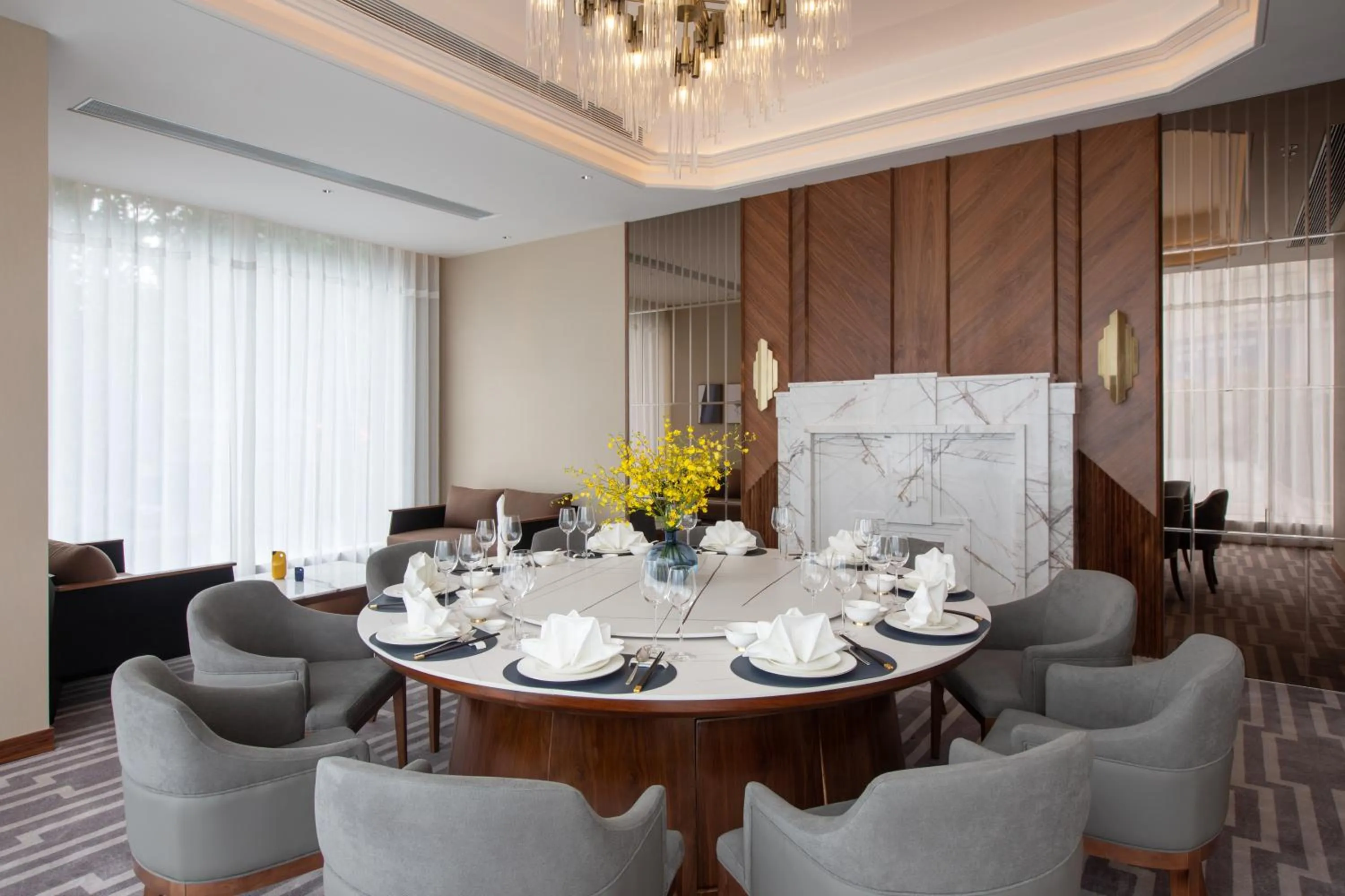 Restaurant/places to eat in voco Nanjing Oriental Pearl